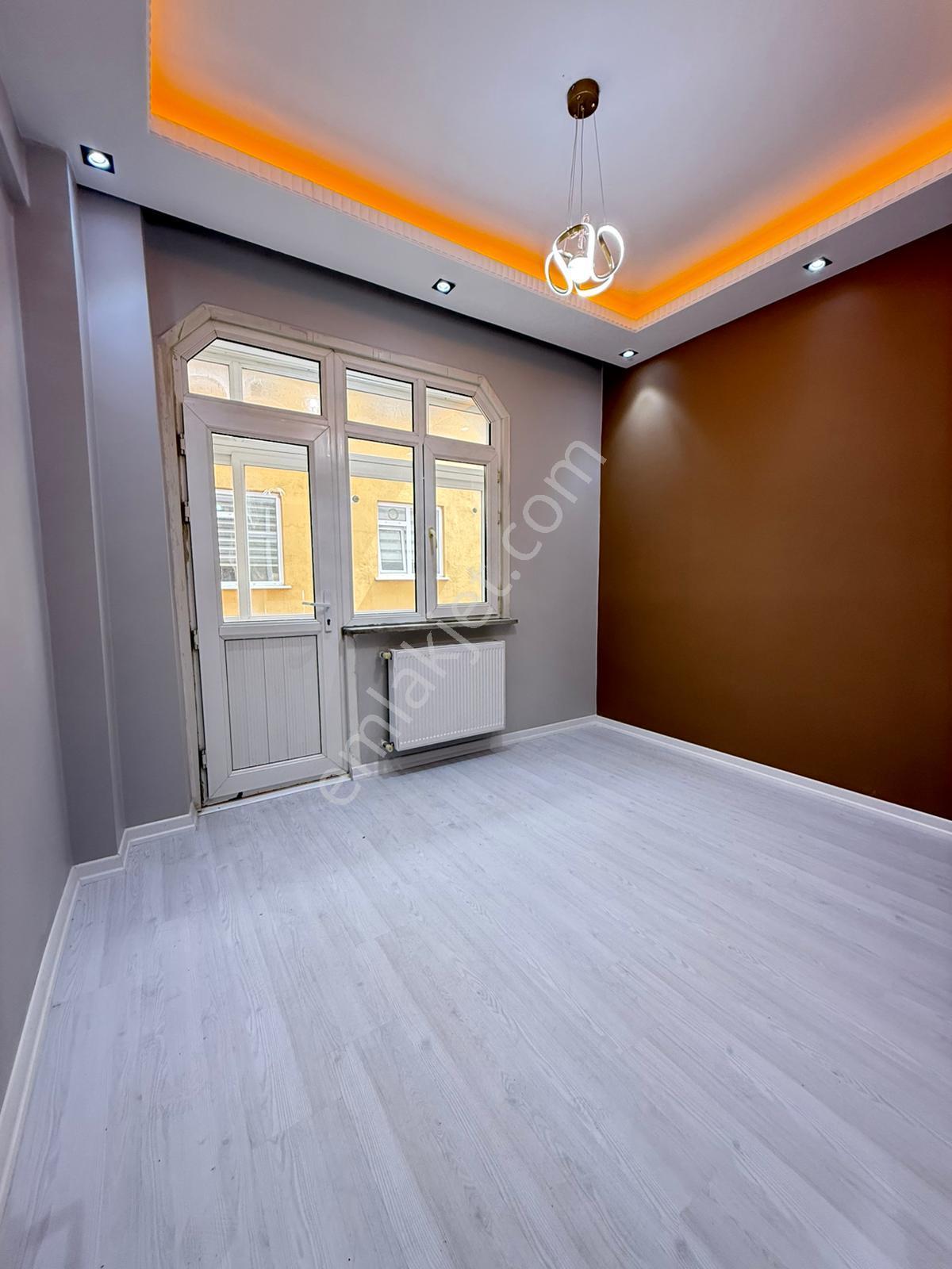 Bahçeşehire Komşu Yatırıma&oturuma Uygun 3+1 Satılık Daire - Görsel 21