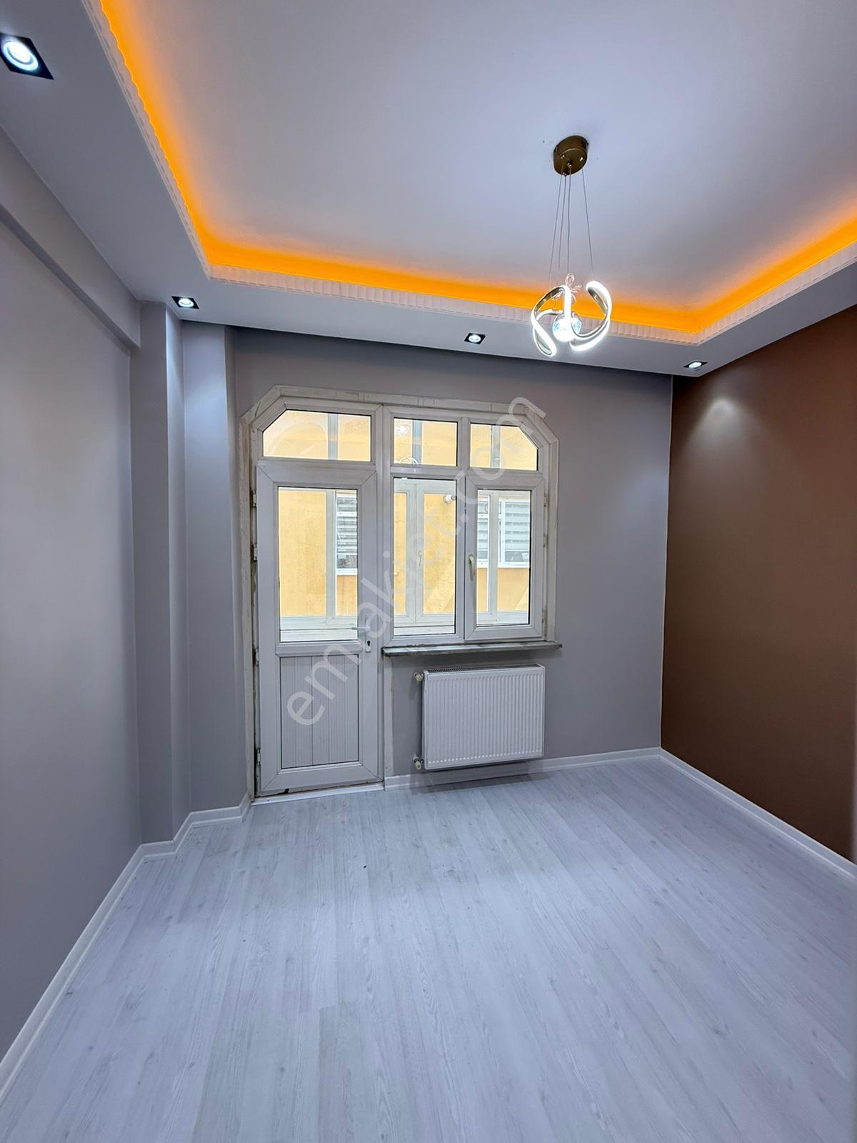 Bahçeşehire Komşu Yatırıma&oturuma Uygun 3+1 Satılık Daire - Görsel 19
