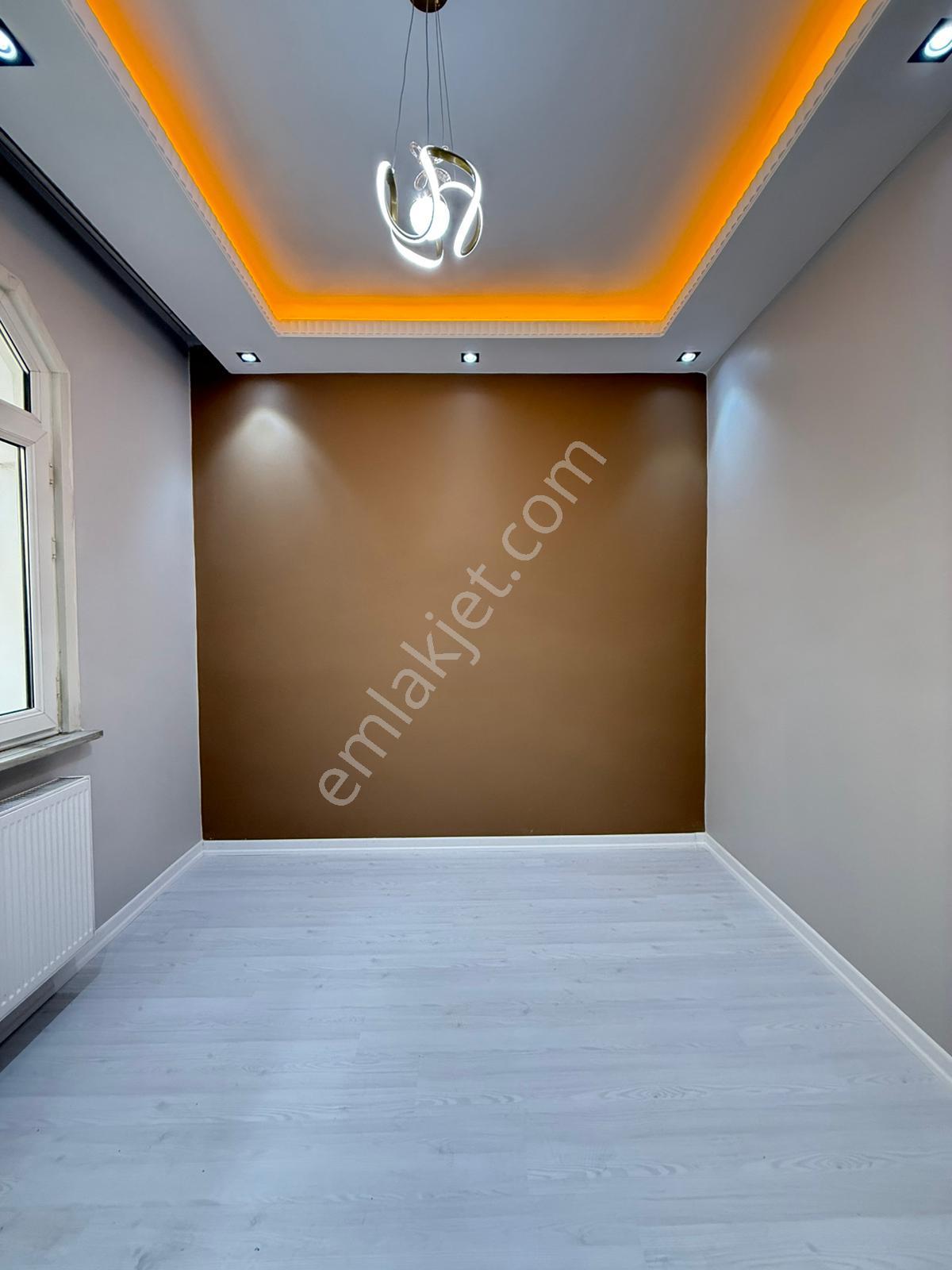 Bahçeşehire Komşu Yatırıma&oturuma Uygun 3+1 Satılık Daire - Görsel 23