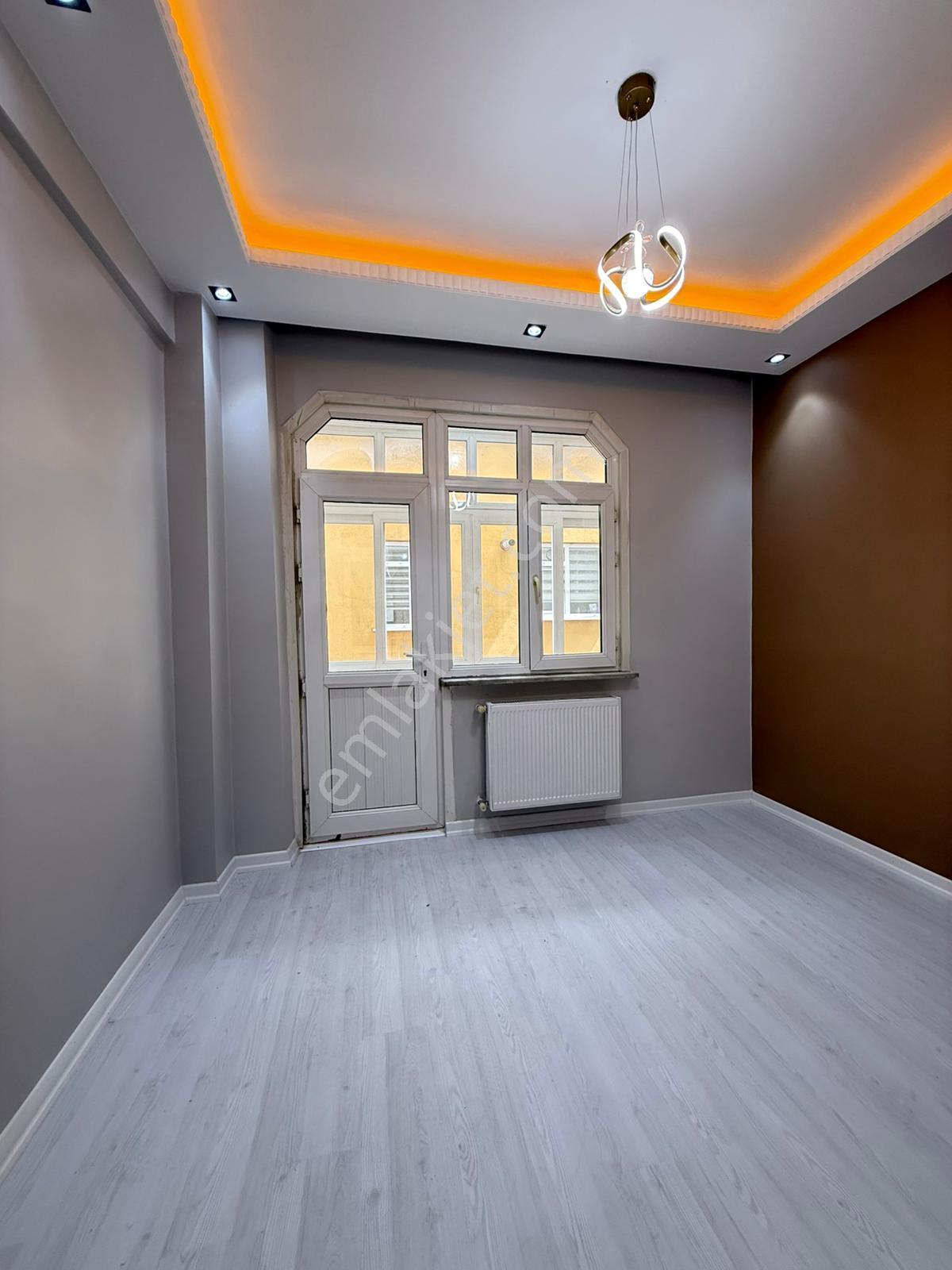 Bahçeşehire Komşu Yatırıma&oturuma Uygun 3+1 Satılık Daire - Görsel 22
