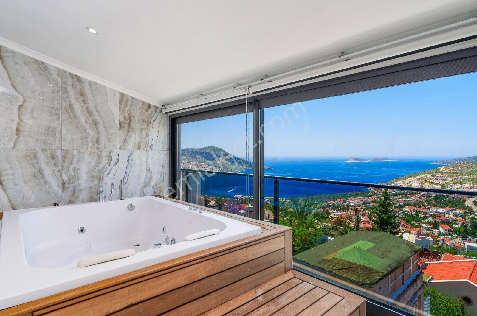 Kalkan Kızıltaşta Deniz Manzaralı Lüks Villa - Görsel 8