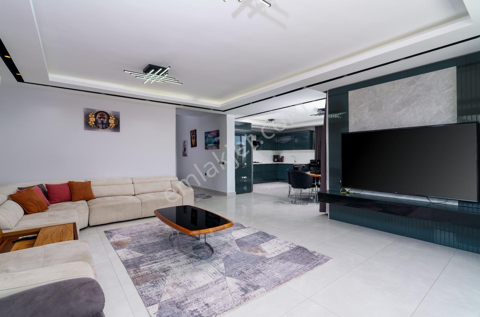 Kalkan Kızıltaşta Deniz Manzaralı Lüks Villa - Görsel 25