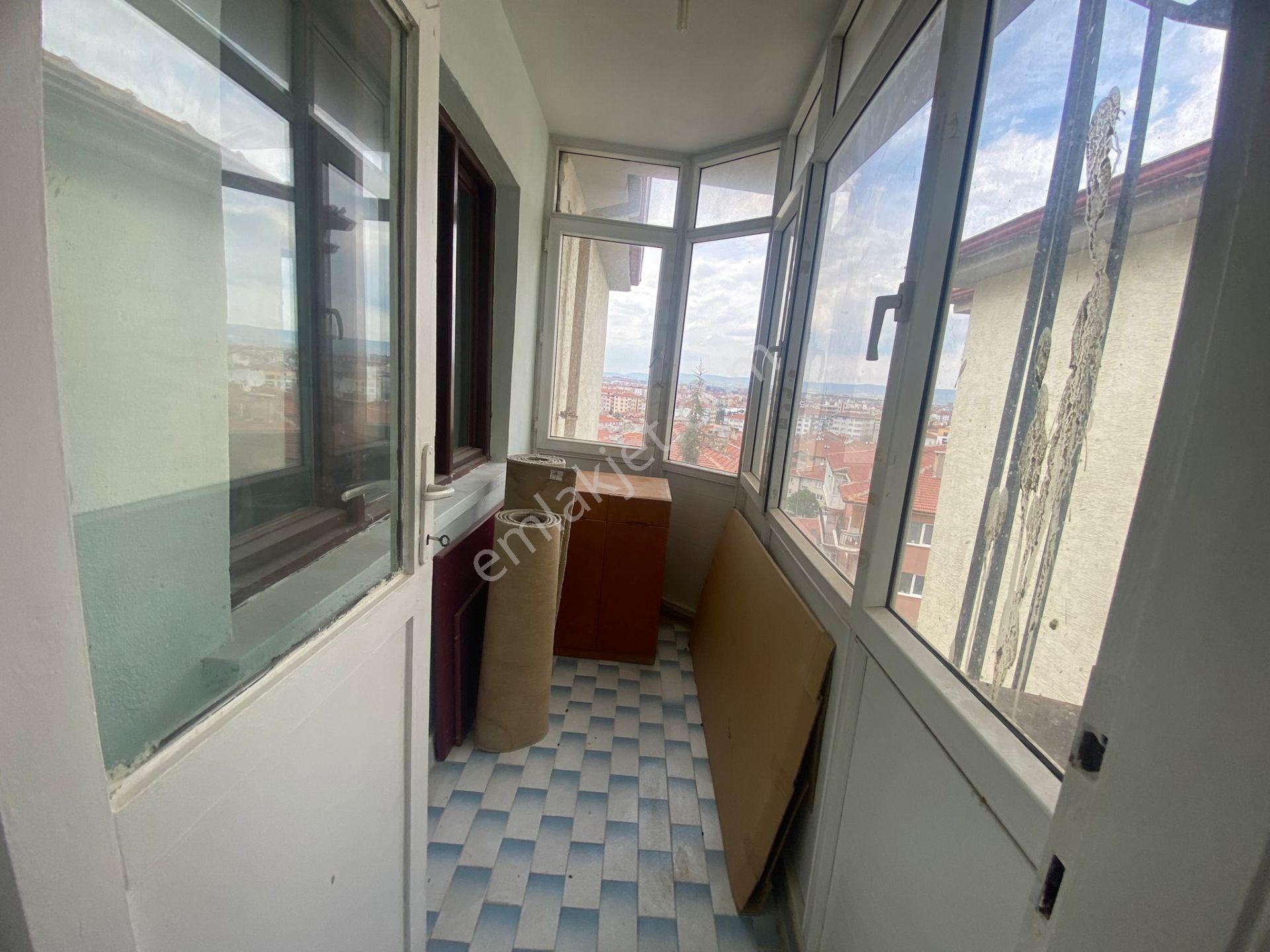 Akarbaşı Yakını Site İçi Asansörlü Şehir Manzaralı 3+1 Kk-4 - Görsel 11