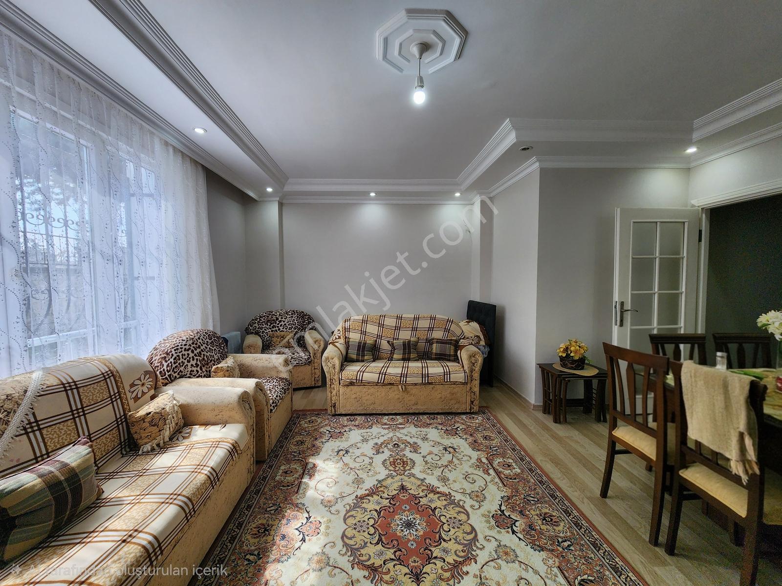Re/max'tan Adnan Kahveci Uğur Konaklarında Satılık 2+1 Daire - Görsel 4