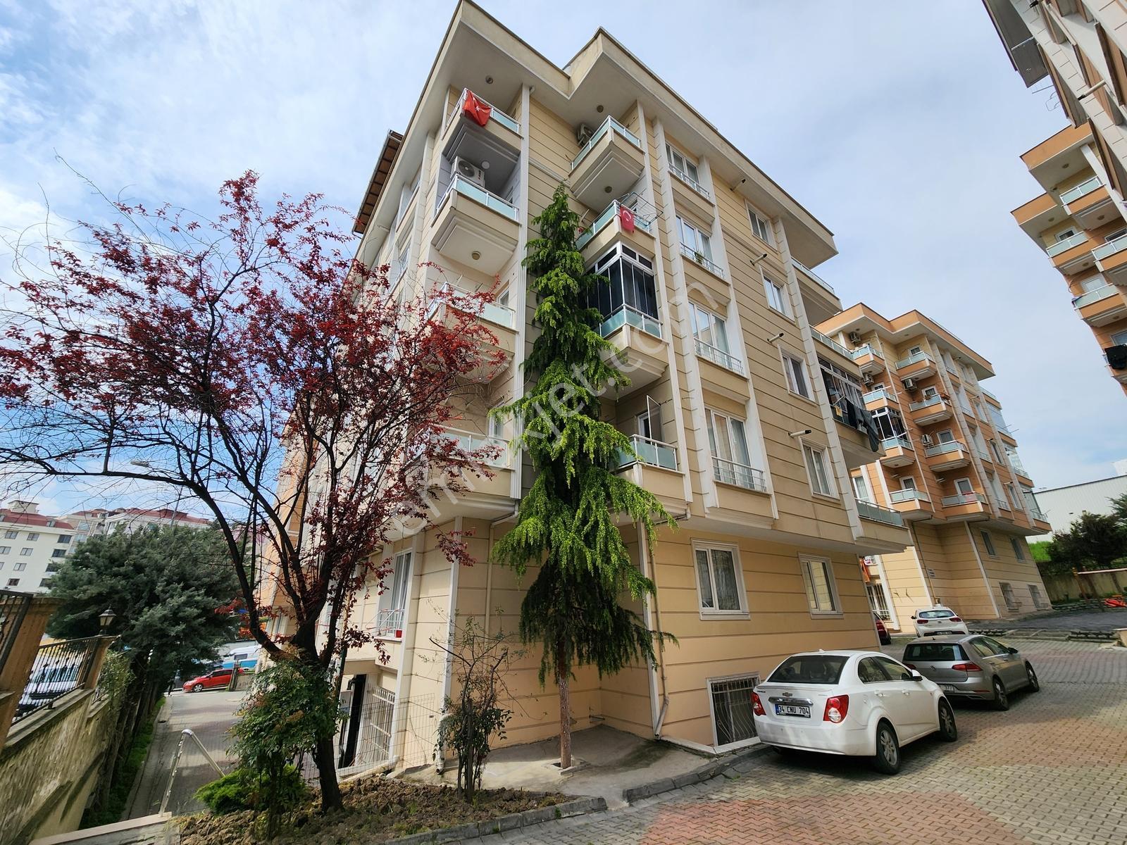 Re/max'tan Adnan Kahveci Uğur Konaklarında Satılık 2+1 Daire - Görsel 3