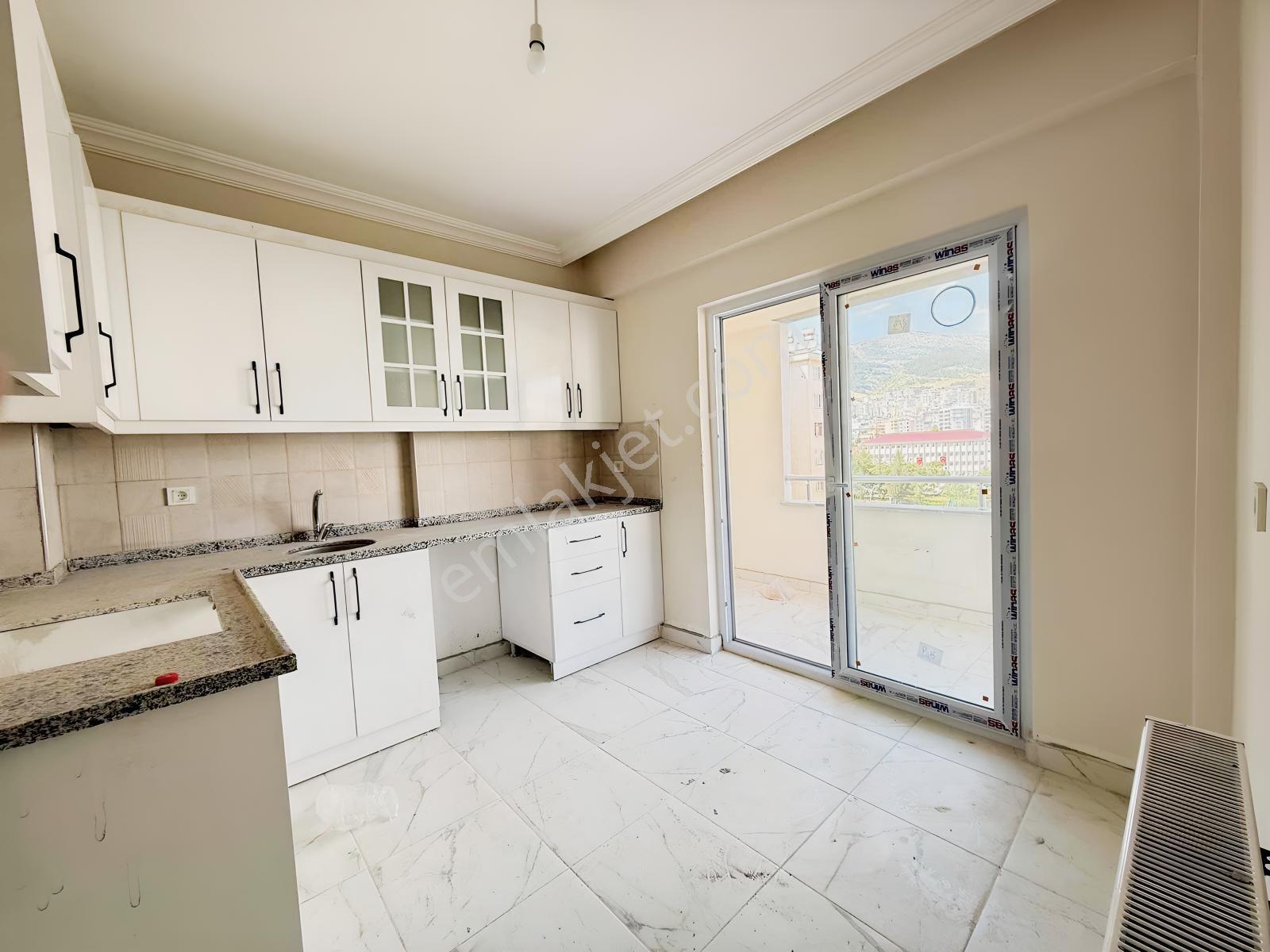 Çetin Gayrimenkulden Nfk&sosyete Pazarı Civarı Satılık Sıfır 3+1 - Görsel 11