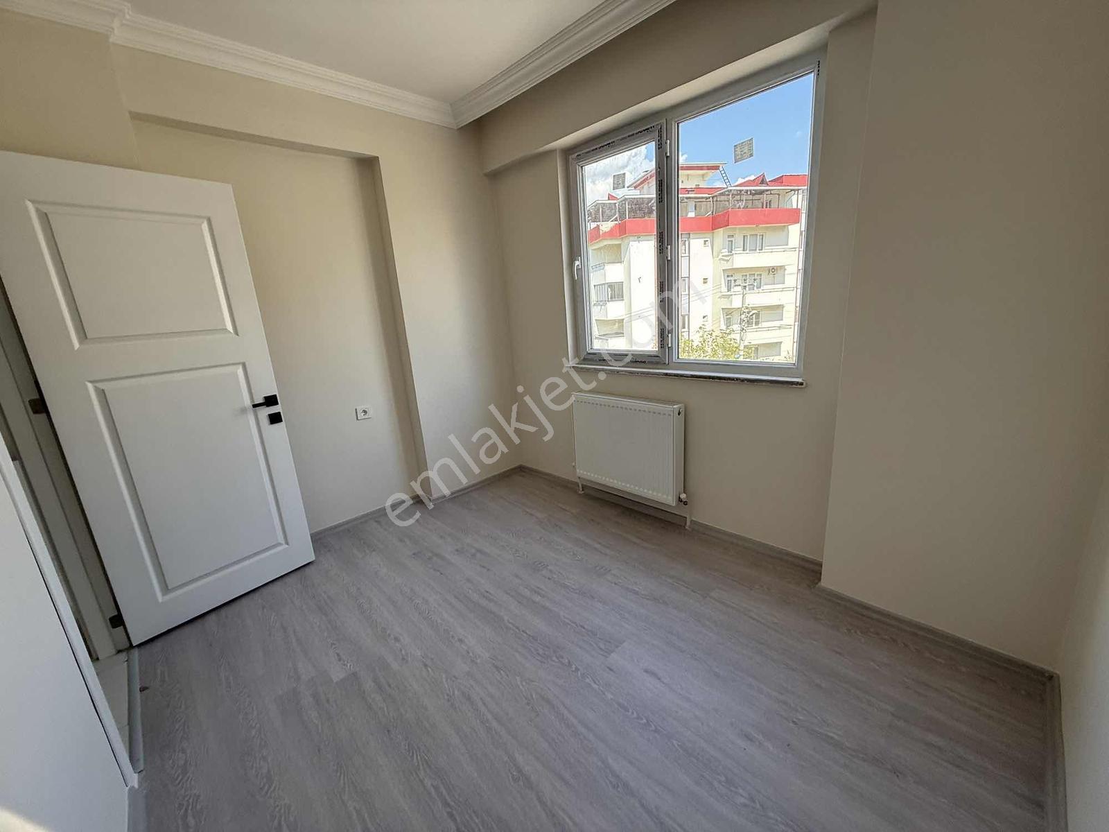 Çetin Gayrimenkulden Nfk&sosyete Pazarı Civarı Satılık Sıfır 3+1 - Görsel 18
