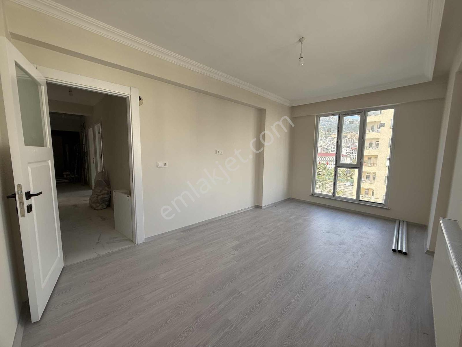 Çetin Gayrimenkulden Nfk&sosyete Pazarı Civarı Satılık Sıfır 3+1 - Görsel 26