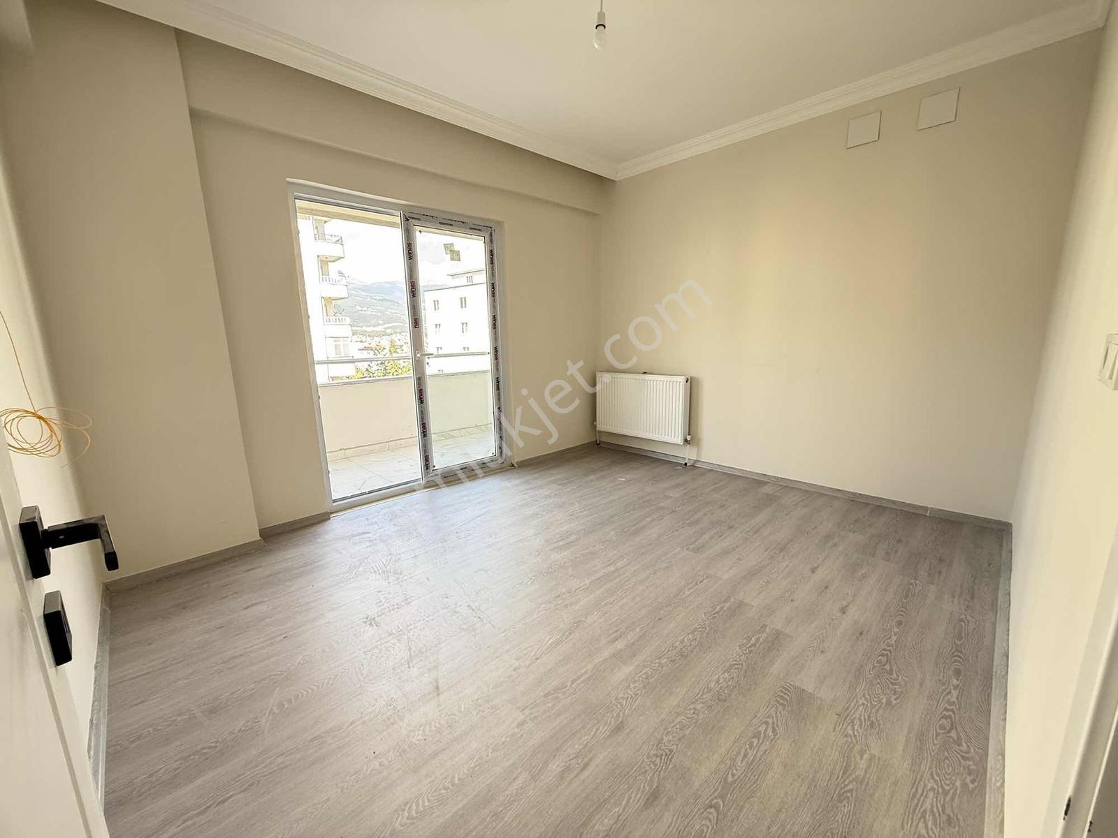 Çetin Gayrimenkulden Nfk&sosyete Pazarı Civarı Satılık Sıfır 3+1 - Görsel 24