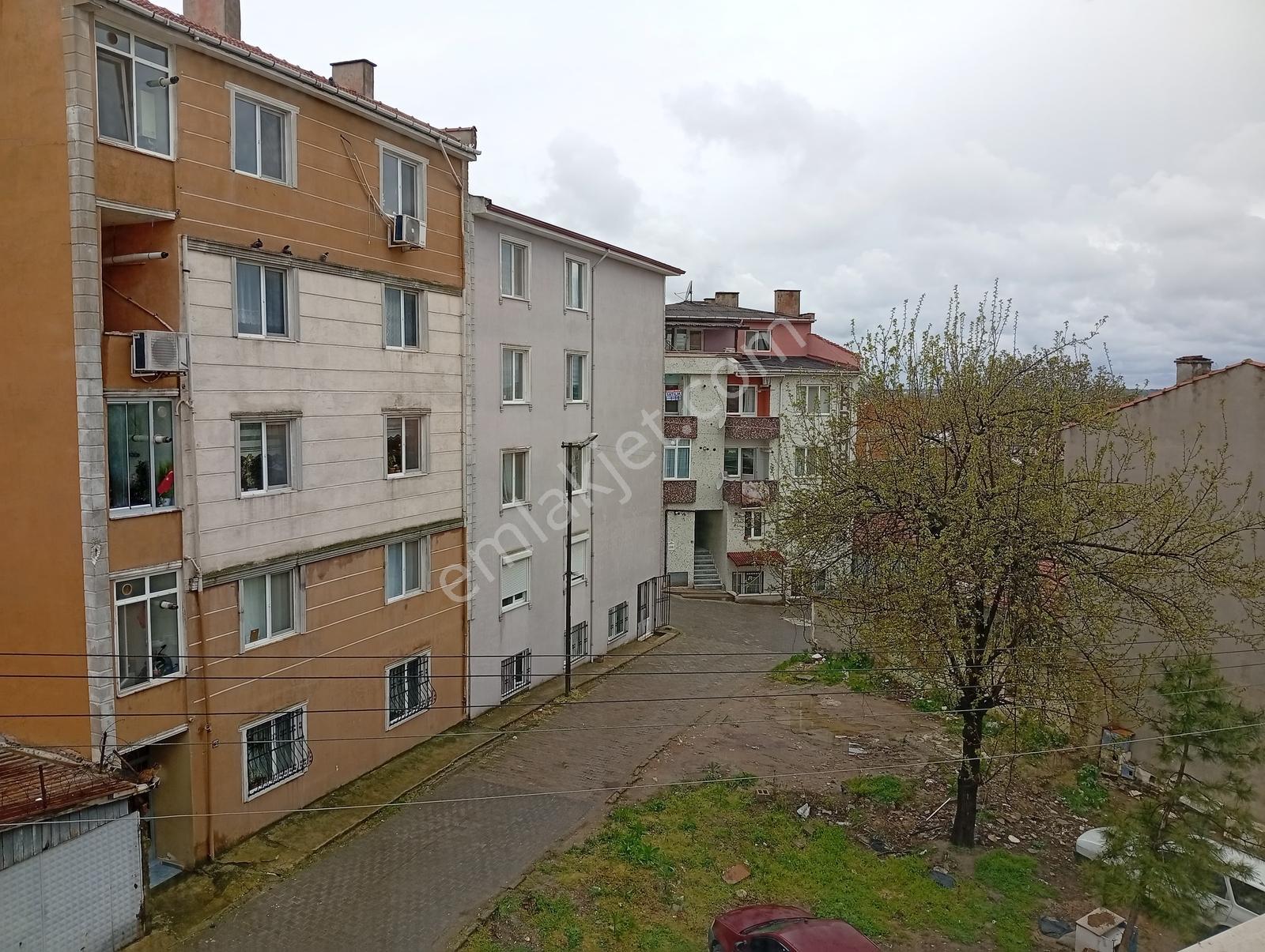 Kıyıkta Caddeye Yakın, Masrafsız, Ara Kat 2+1 Daire - Görsel 14