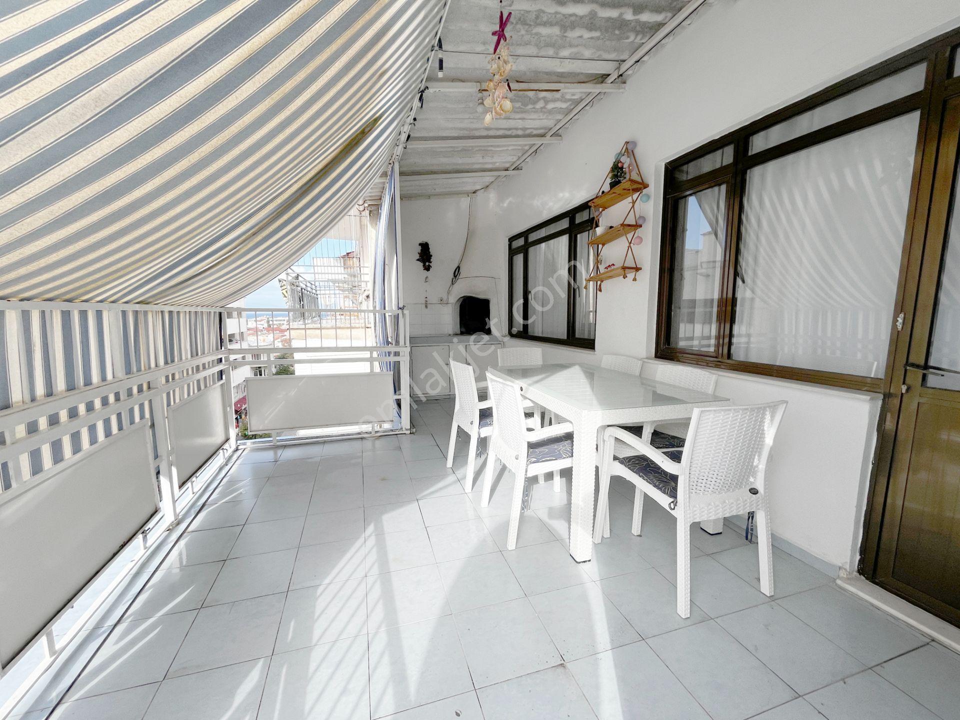 Kuşadası Merkezde Yatırımlık Satılık 4+1 Geniş Daire - Görsel 12