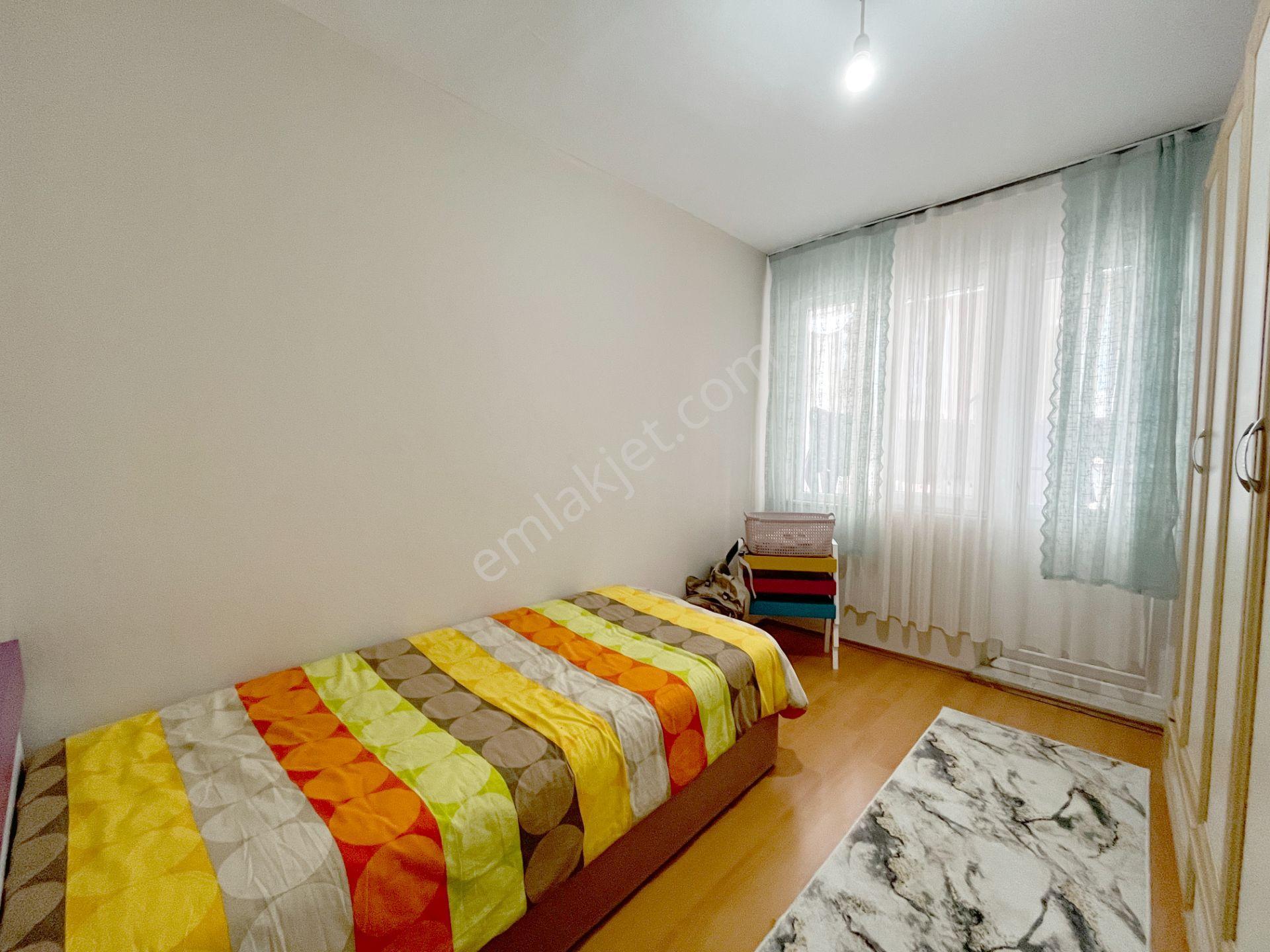 Kuşadası Merkezde Yatırımlık Satılık 4+1 Geniş Daire - Görsel 16