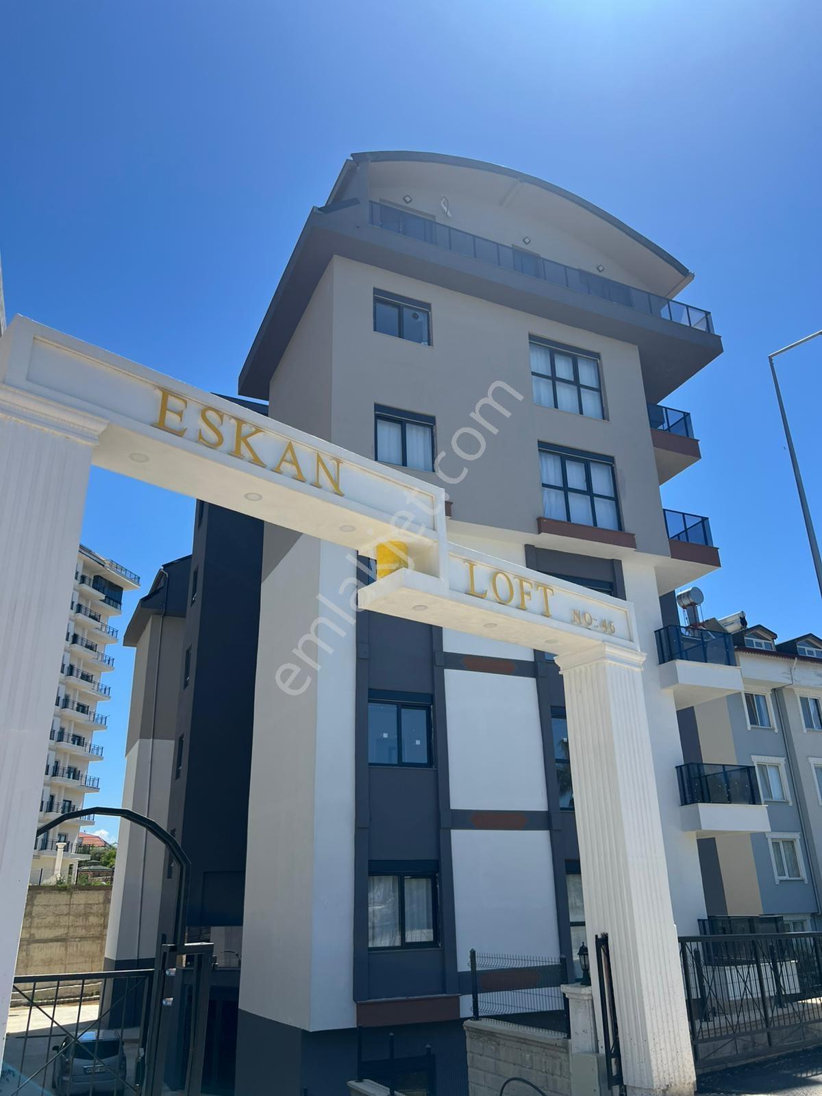 Ewax Propertyden Cadde Üzeri Eşyalı Kiralık 1+1 60m2 - Görsel 2