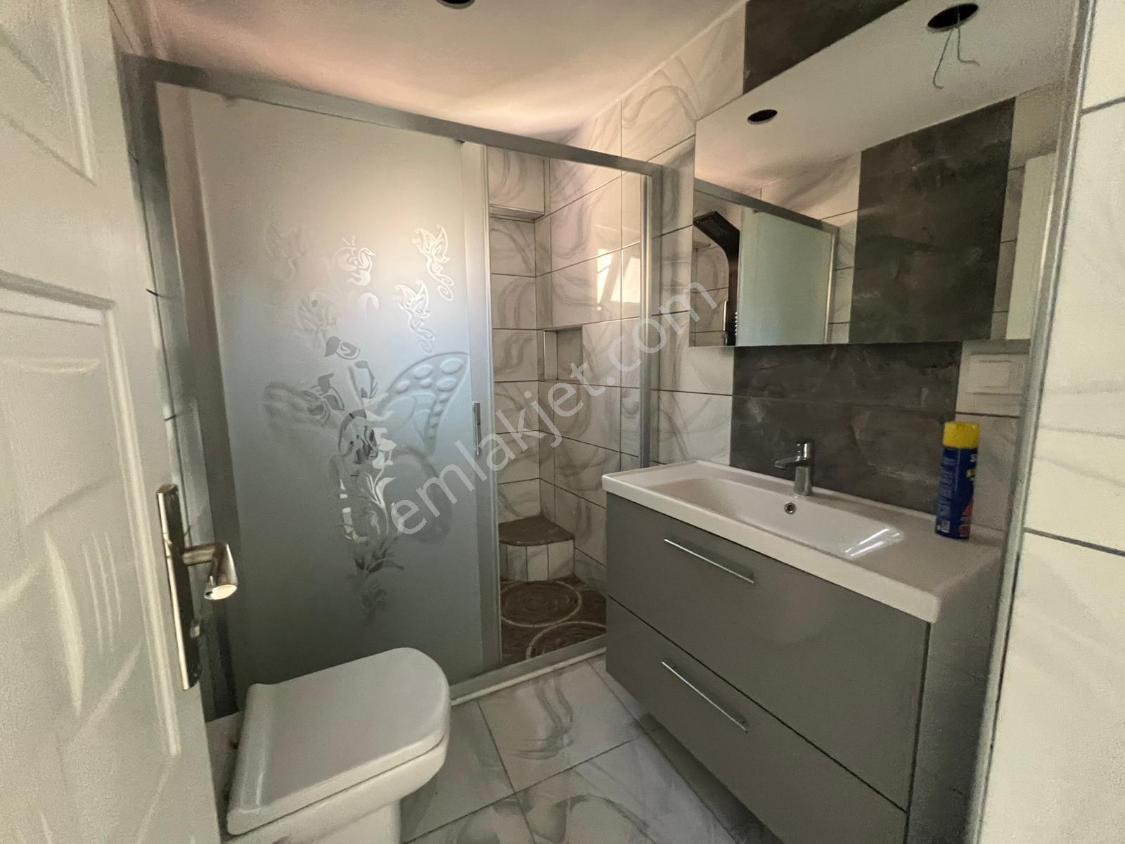 Acil Konak Agora Antik Kent Yakını 2+1 100m2 Asansörlü Deniz Manzaralı Lüx Daire - Görsel 8