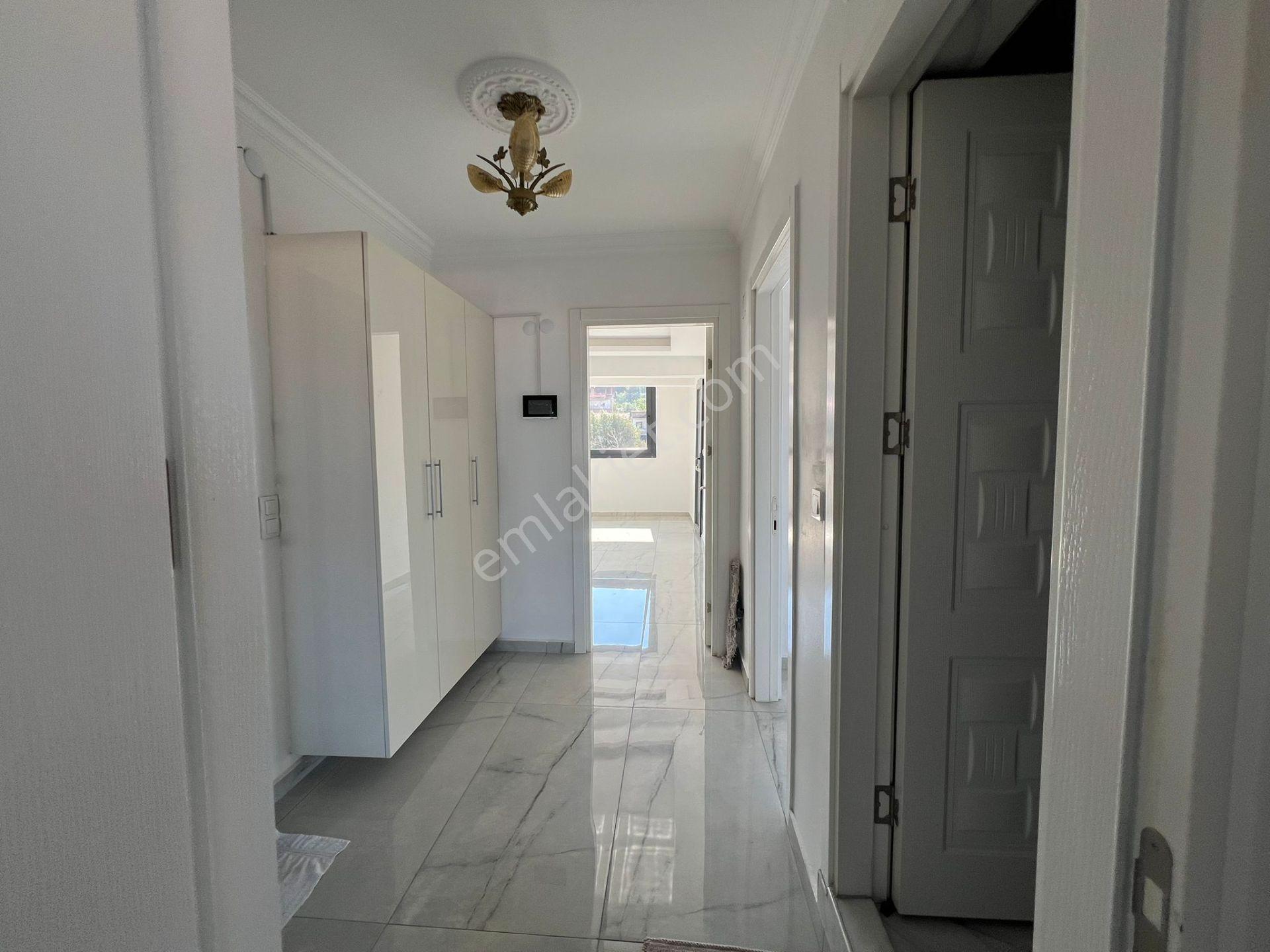 Acil Konak Agora Antik Kent Yakını 2+1 100m2 Asansörlü Deniz Manzaralı Lüx Daire - Görsel 22