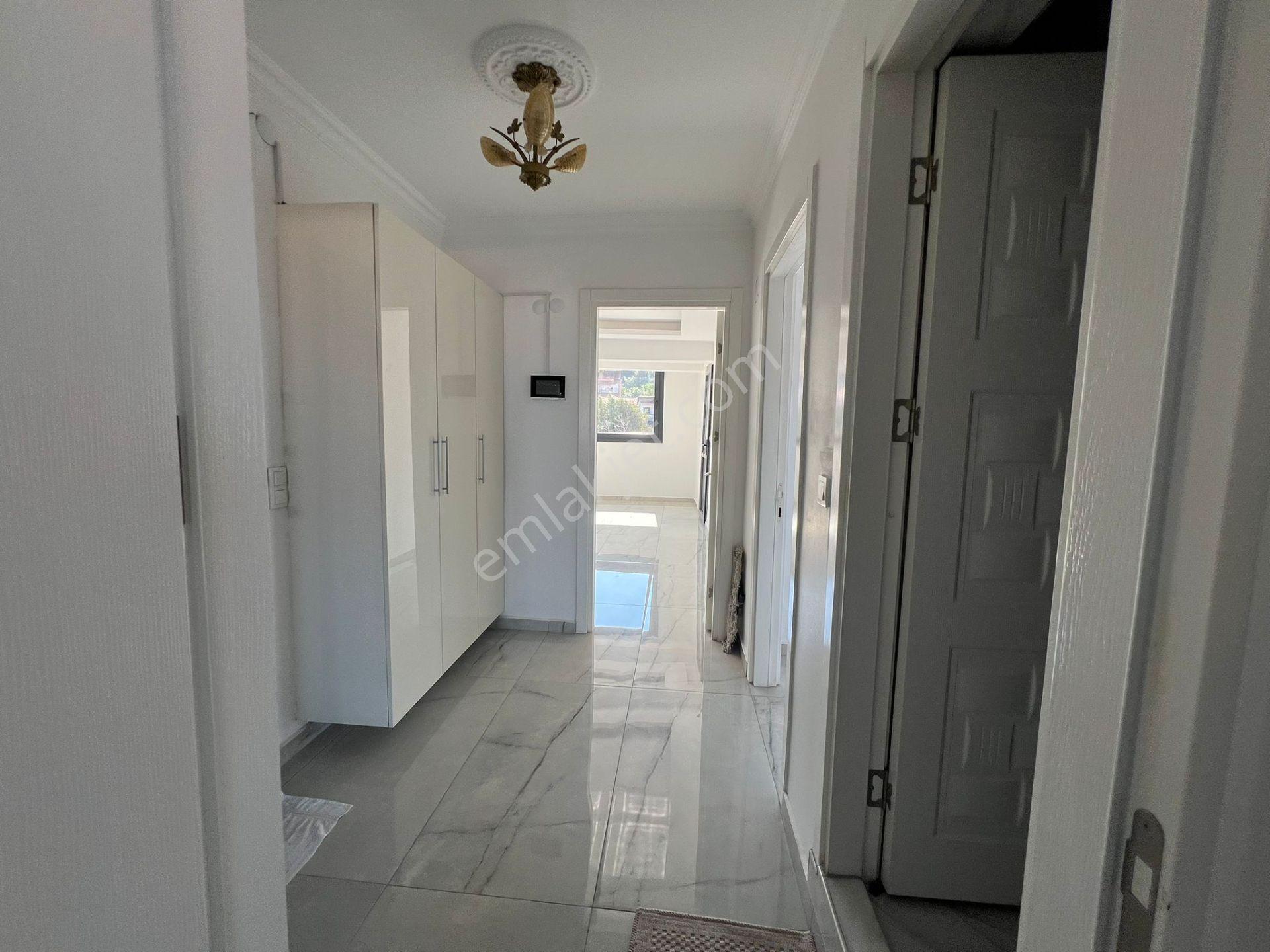 Acil Konak Agora Antik Kent Yakını 2+1 100m2 Asansörlü Deniz Manzaralı Lüx Daire - Görsel 19