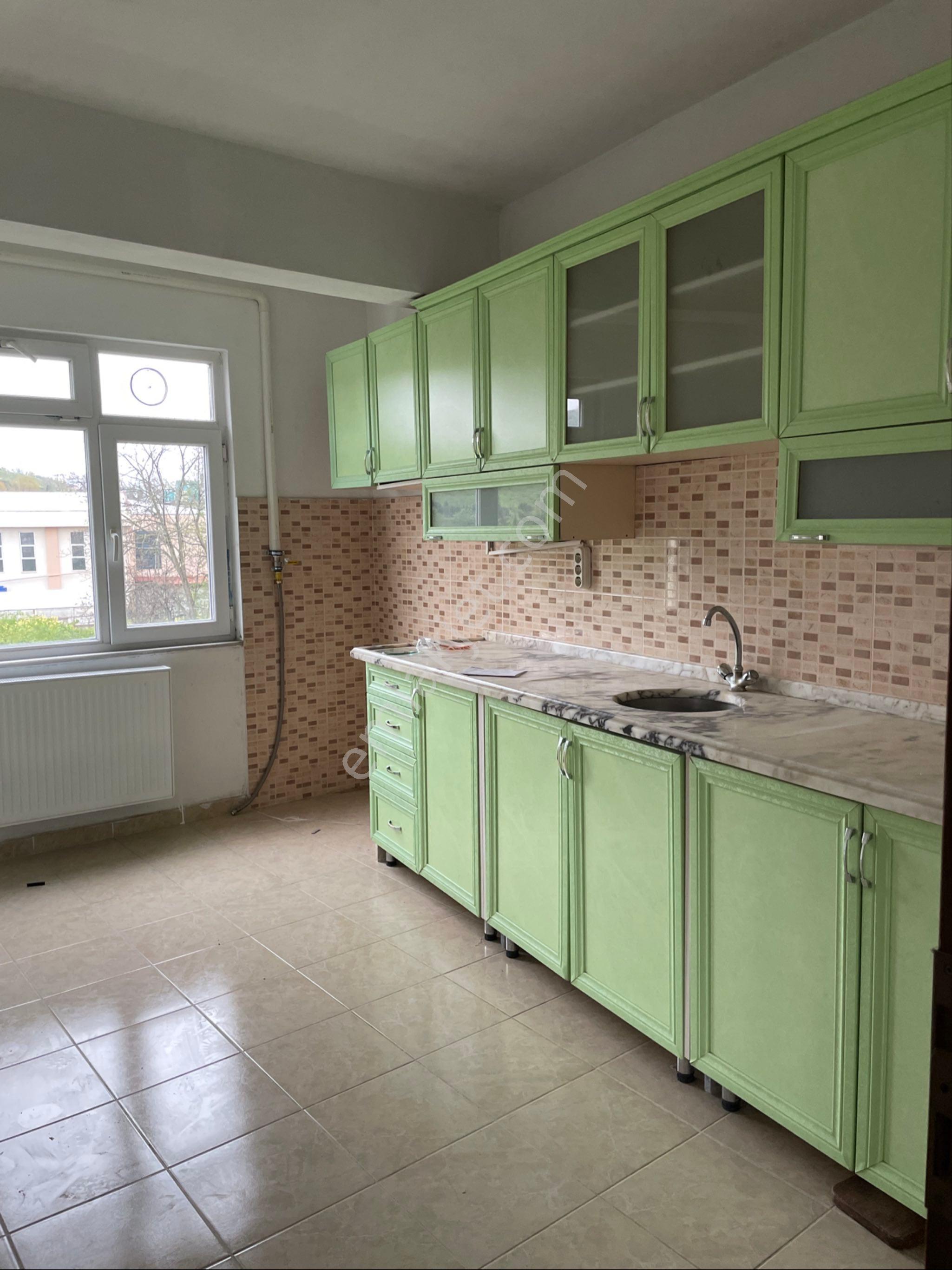 Ünye Bayramca Okul Karşısı Aile Apartmanı - Görsel 19