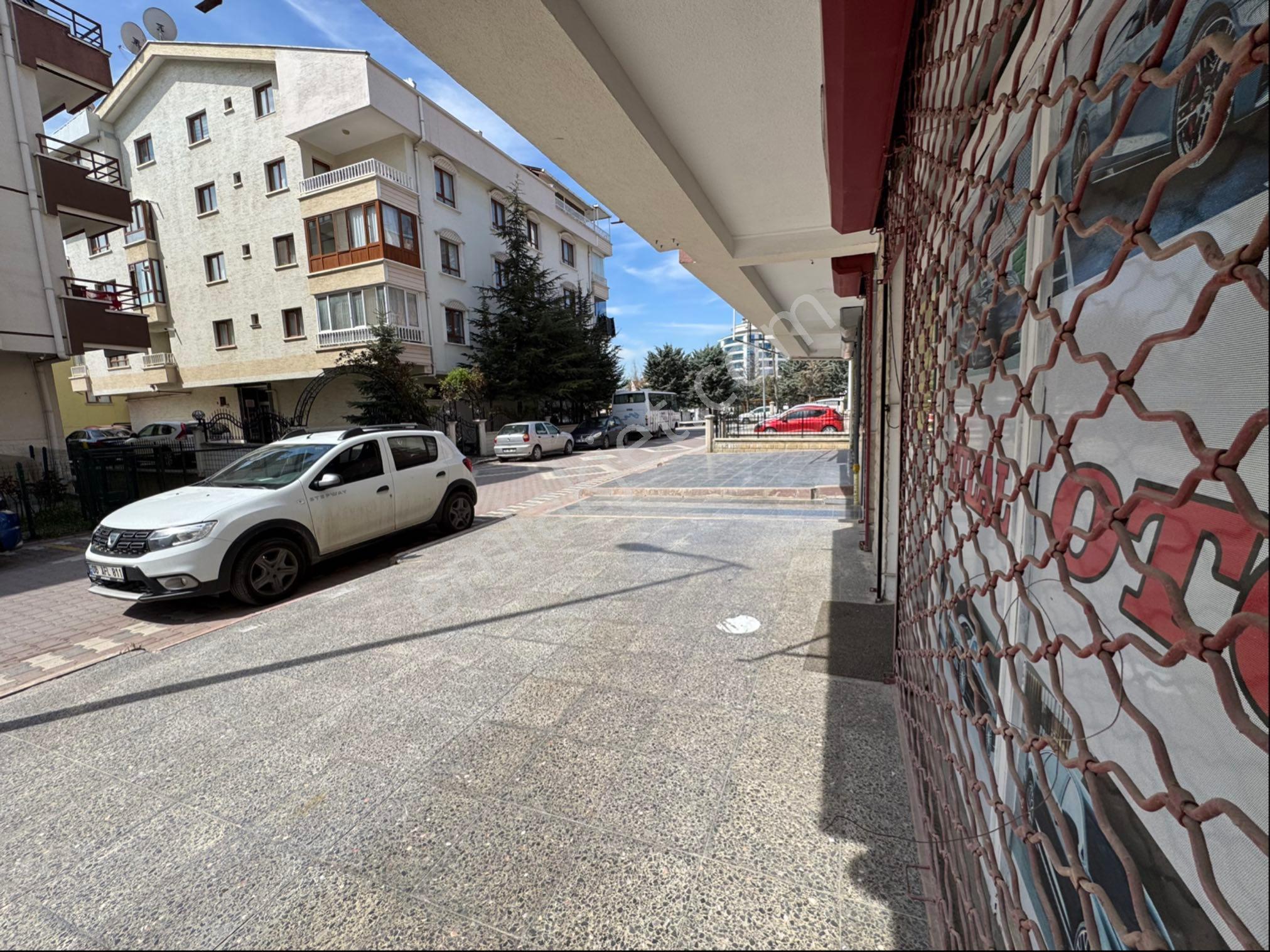 Özdoğuş Emlak'tan Hicret Cami Yanında 100 M'2 Her İşe Uygun - Görsel 10