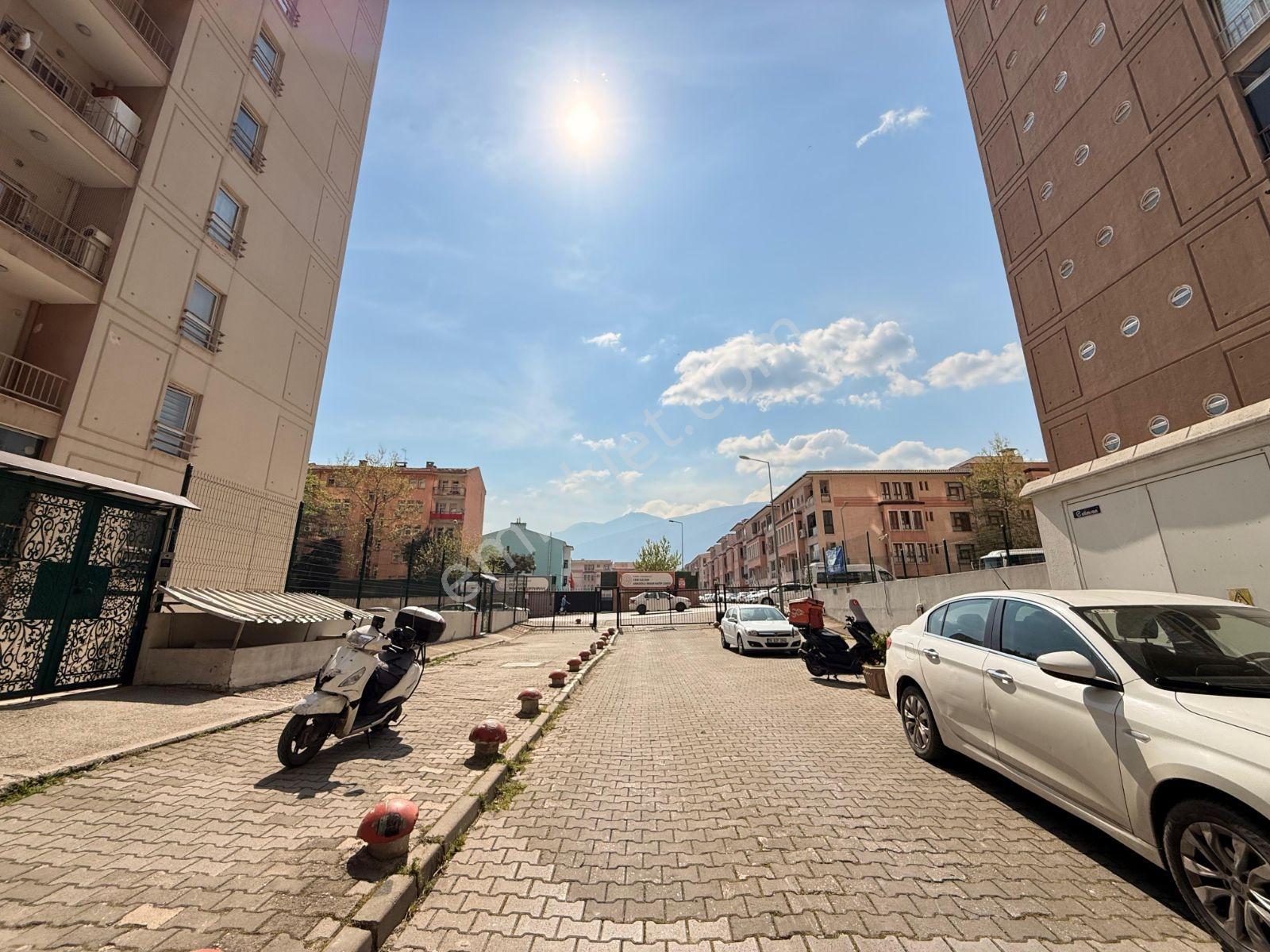 B.m Real Estate Satılık Fırsat 3+1 Daıre - Görsel 19
