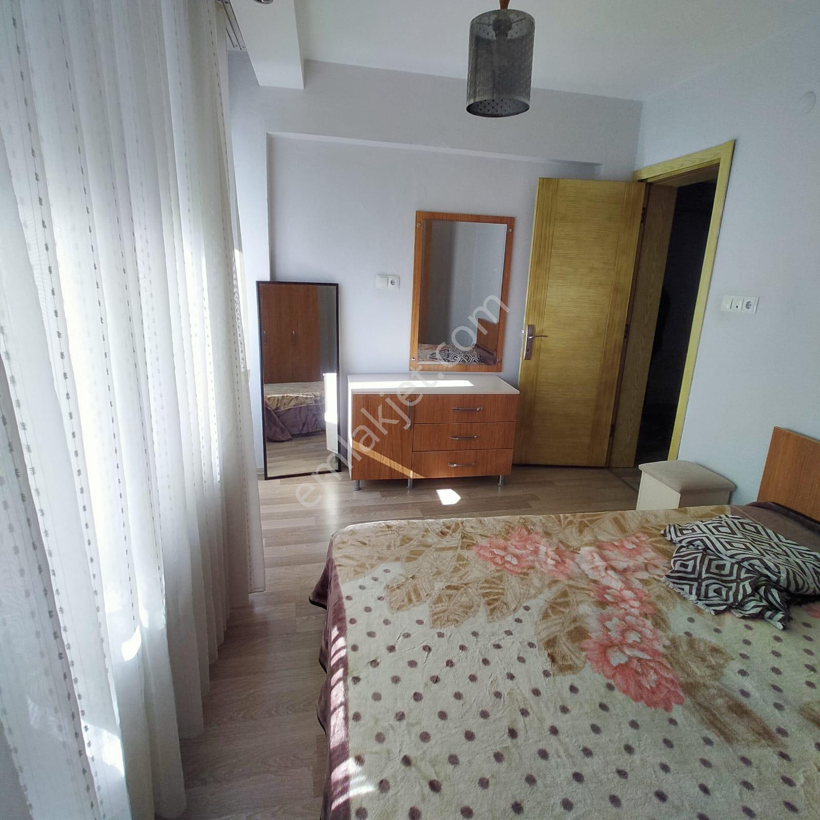 Ender Uysaldan Kınıklıda Kiralık 2+1 Eşyalı Geniş Apart.... - Görsel 9