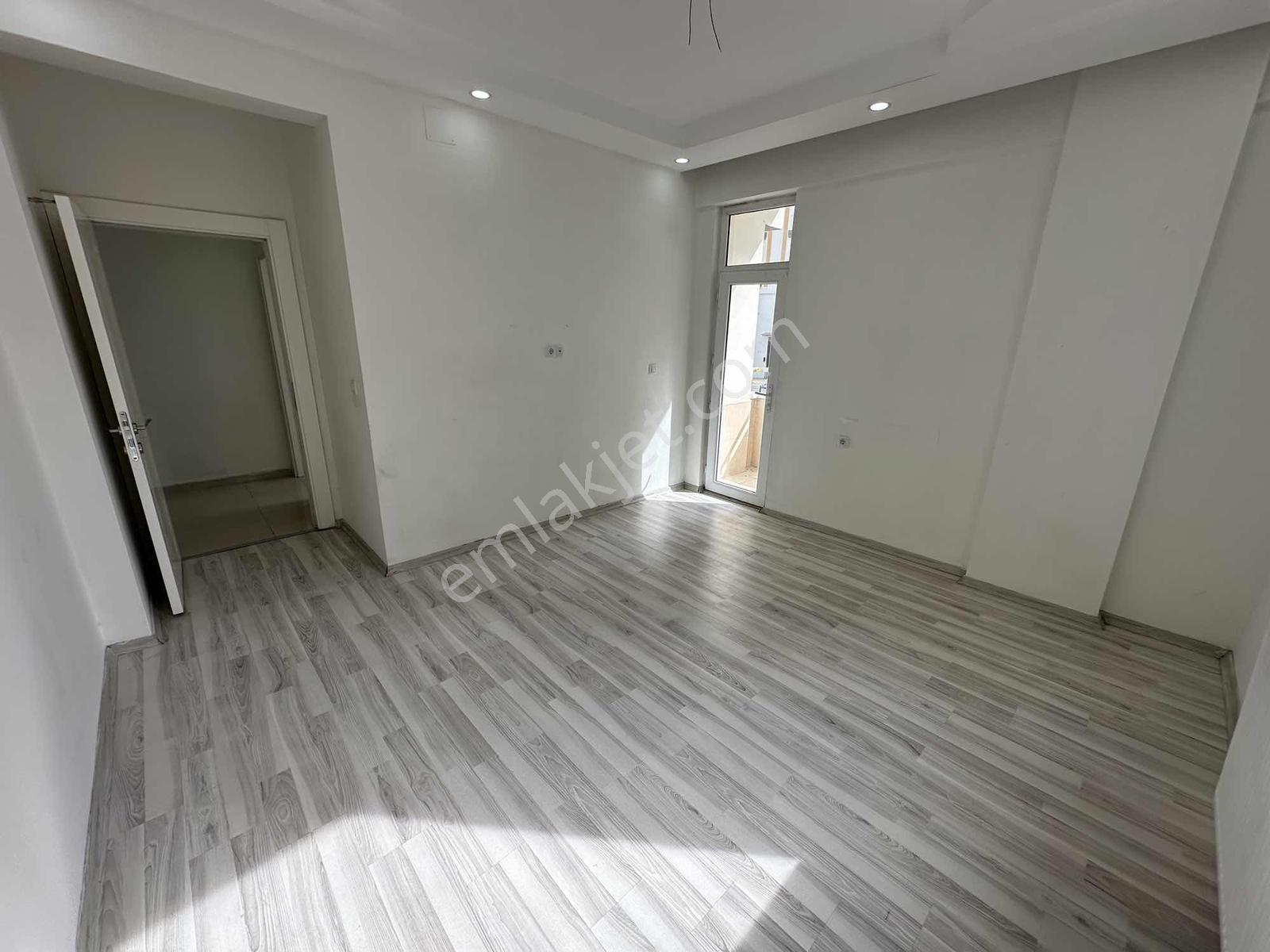 Kareden Seyrantepe De Satılık 2+1 Boş Daire - Görsel 12