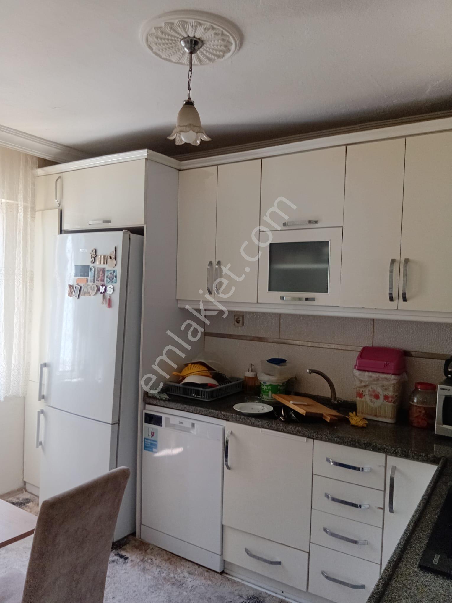 Cumhuriyet Mh Doğalgazlı Masrafsız Satılık 3+1 Daire