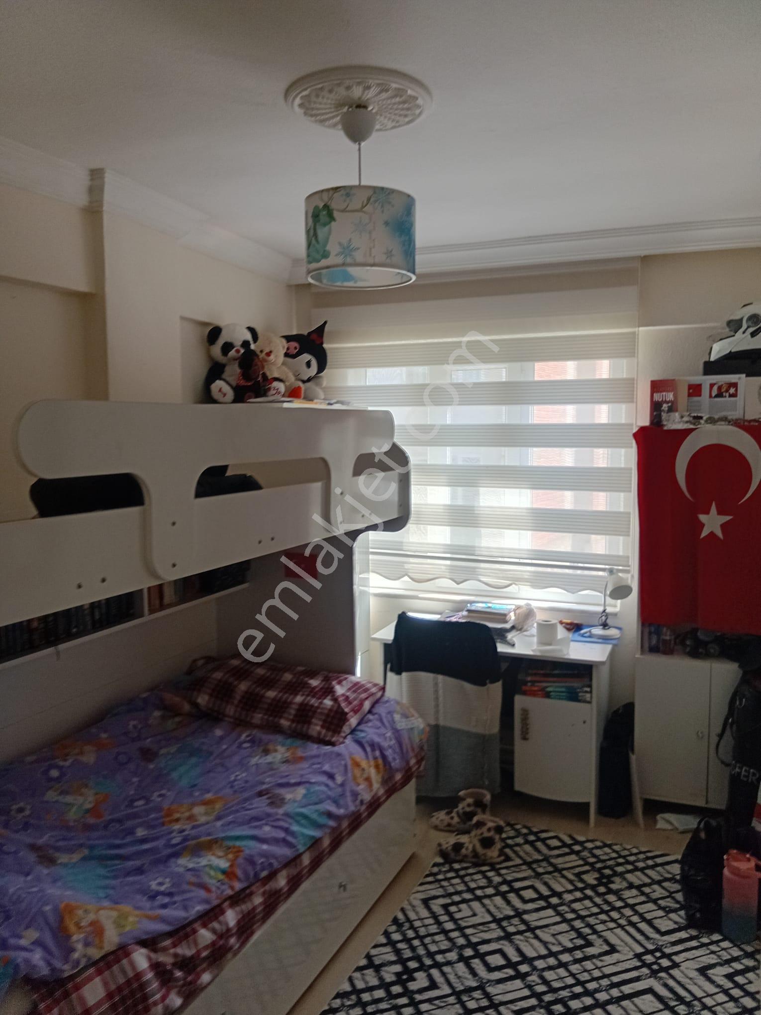 Cumhuriyet Mh Doğalgazlı Masrafsız Satılık 3+1 Daire - Görsel 3