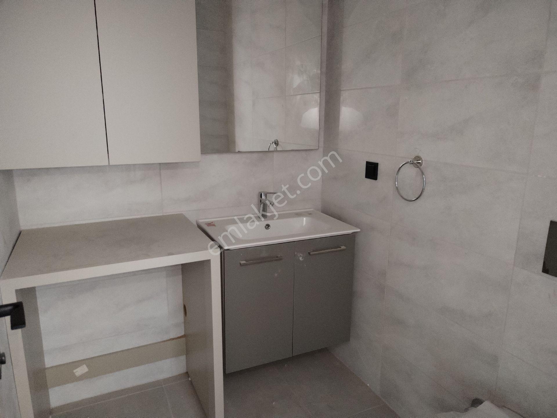 Bayraklı Onur Mh.havuzlu Güvenlikli Sitede Satılık 1+1 Sıfır - Görsel 11