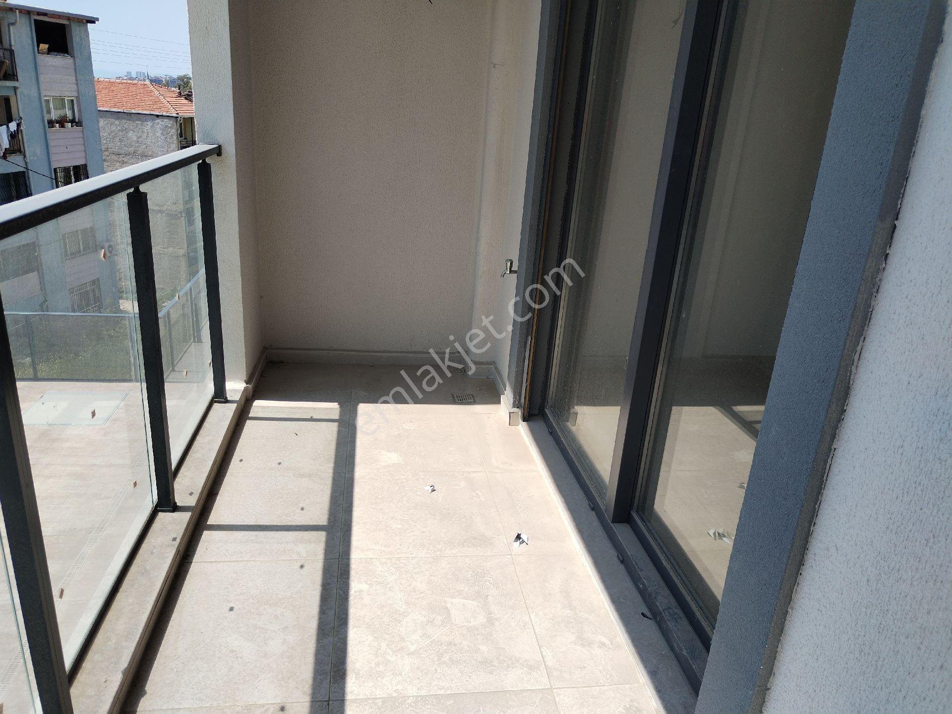 Bayraklı Onur Mh.havuzlu Güvenlikli Sitede Satılık 1+1 Sıfır - Görsel 14
