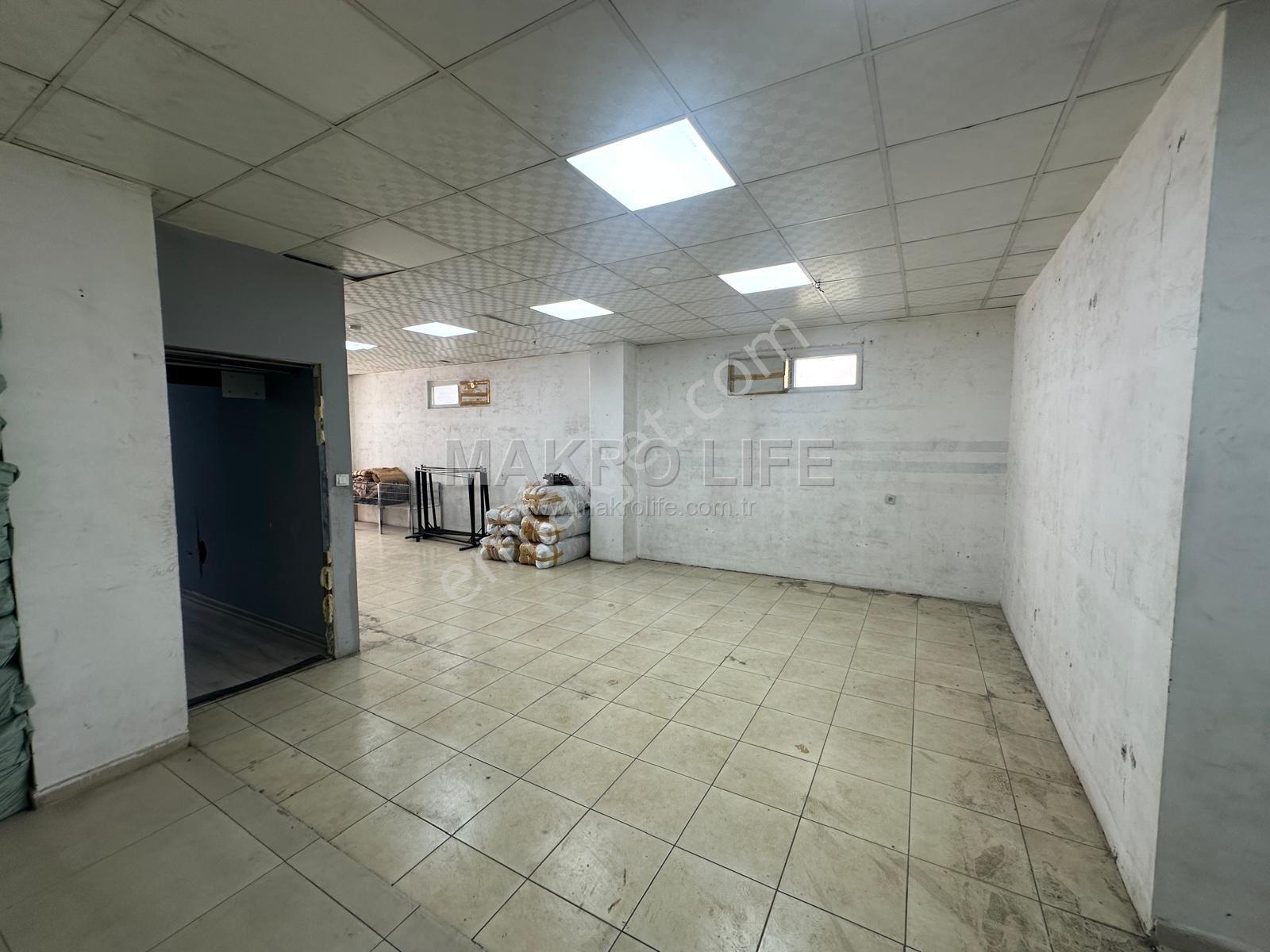 Bağcılar Havaalanı Kavşağında Prestijli & Yüksek Potansiyelli Satılık Dükkan - Görsel 20