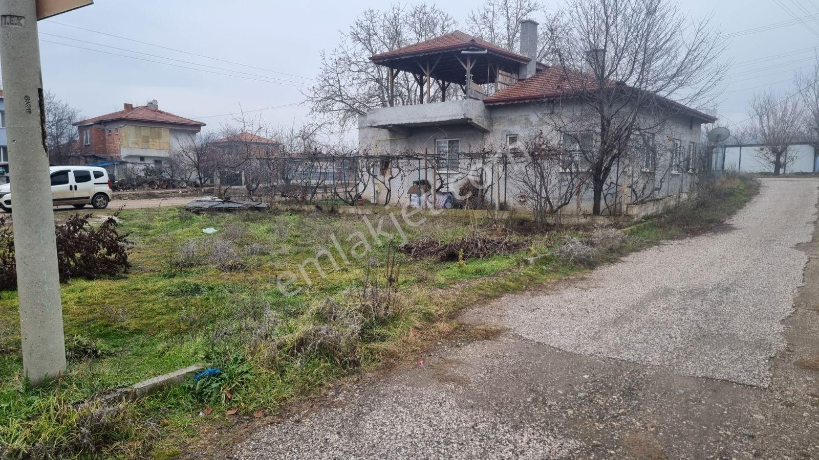 Osmancık Gemici Mahallesi 4 Kata İmarlı Çift Yola Cephe Arsa - Görsel 2