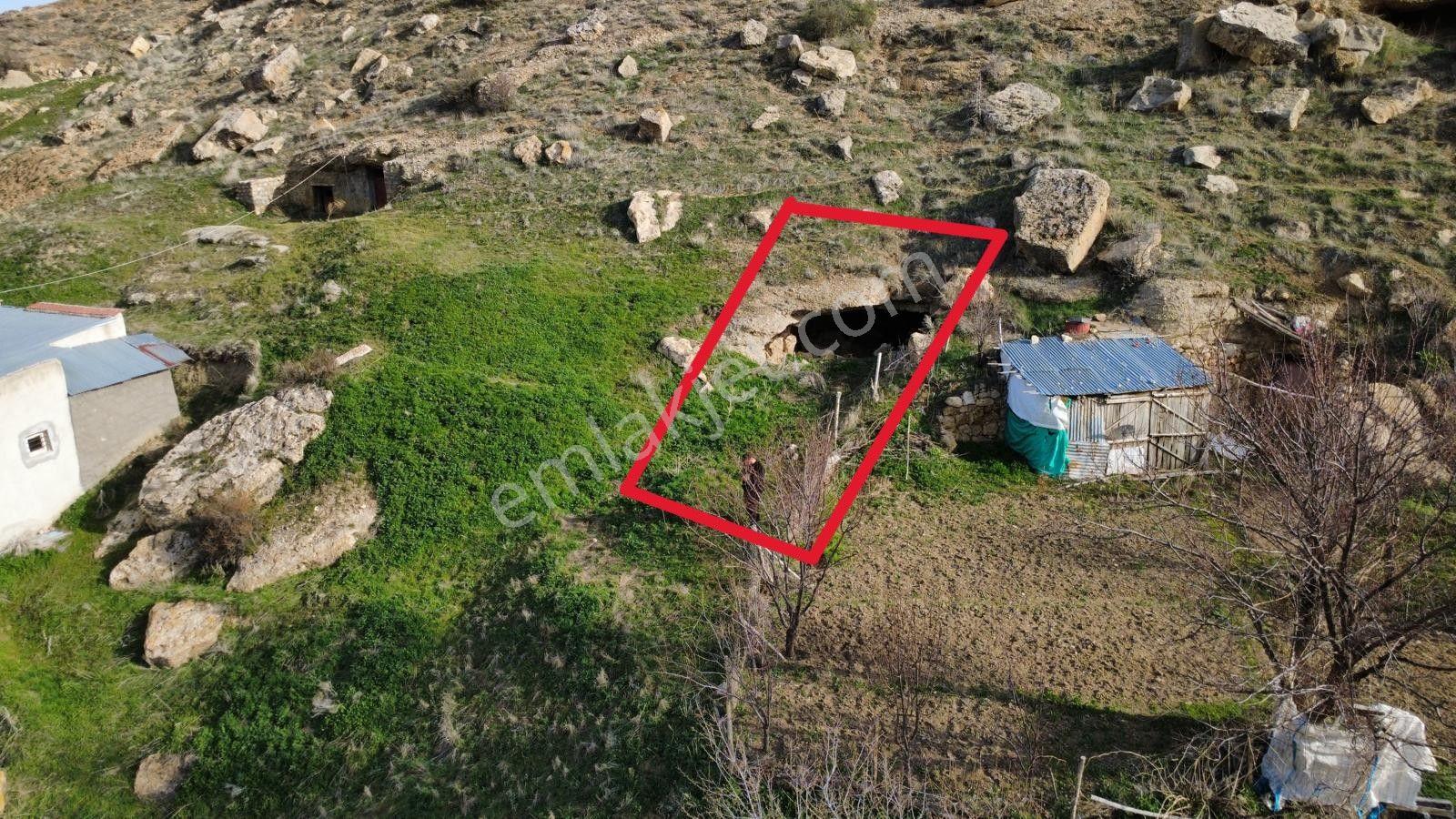 KAYSERİ PINARBAŞI DİLCİLER KÖYÜNDE SATILIK ARSA - Daha fazla