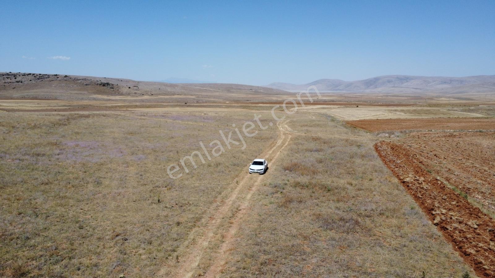 Konya Tuzlukçu Koraşı Yola Cephe 4750 Metre Arazi - Görsel 31