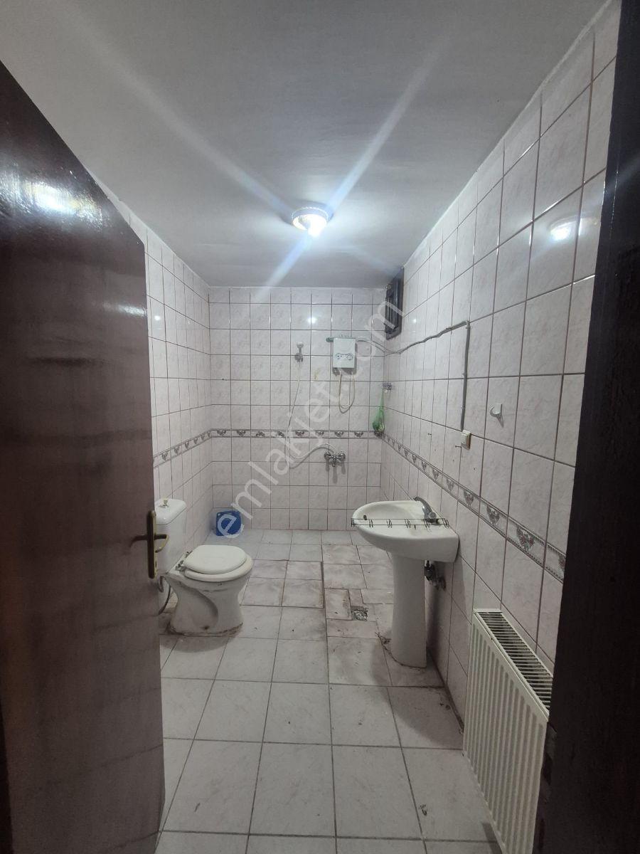 Sivrihisar Toplu Konutlarda 3+1 Zemin Kat 130 Metre Daire - Görsel 7