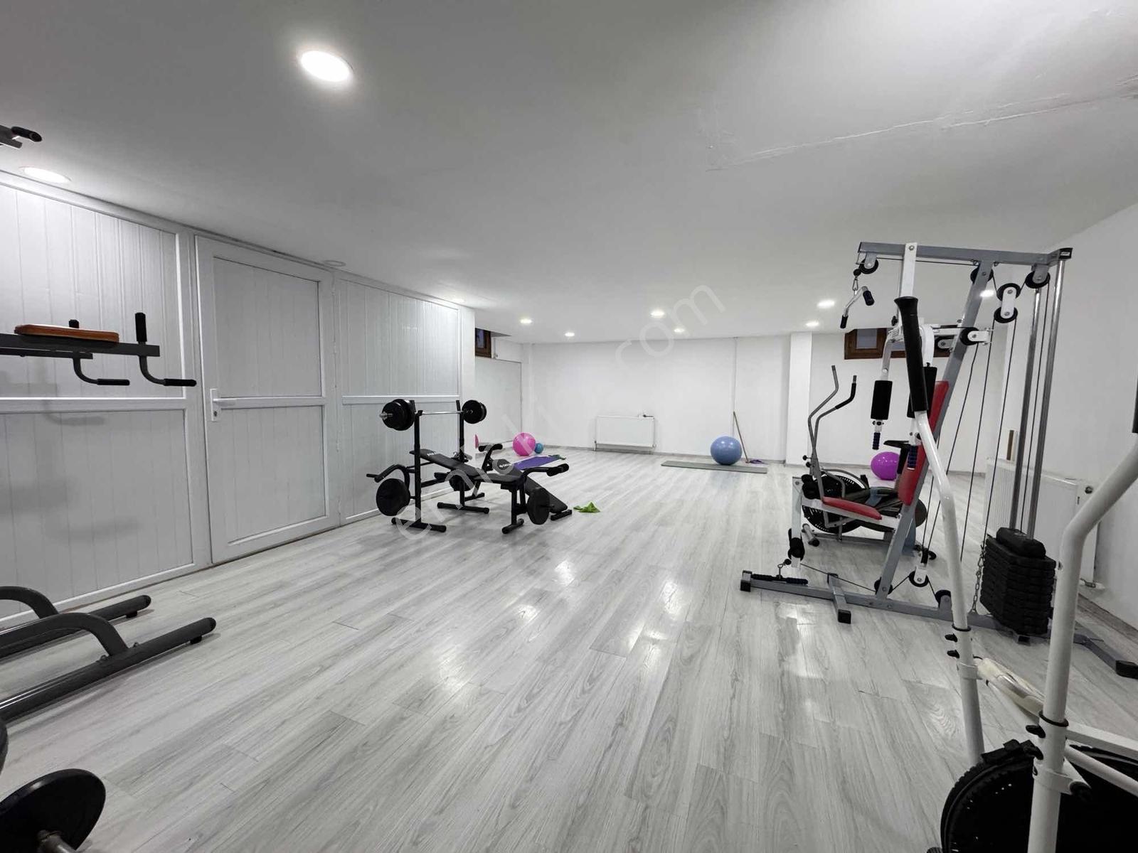 Bahçelievler'de Site İçerisinde "boş" Dubleks Daire! - Görsel 35