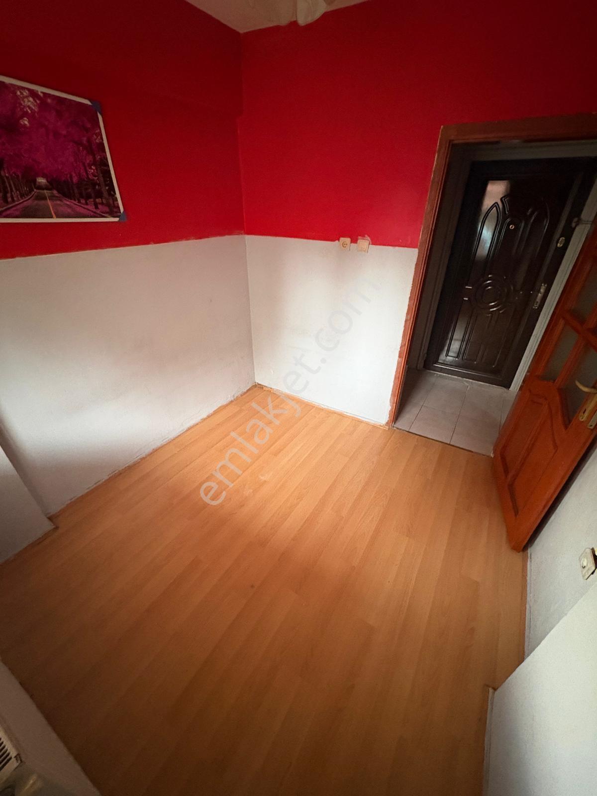 Topselvi Mah Balkonlu Ferah Geniş M2'li 3+1 Satılık Daire - Görsel 7