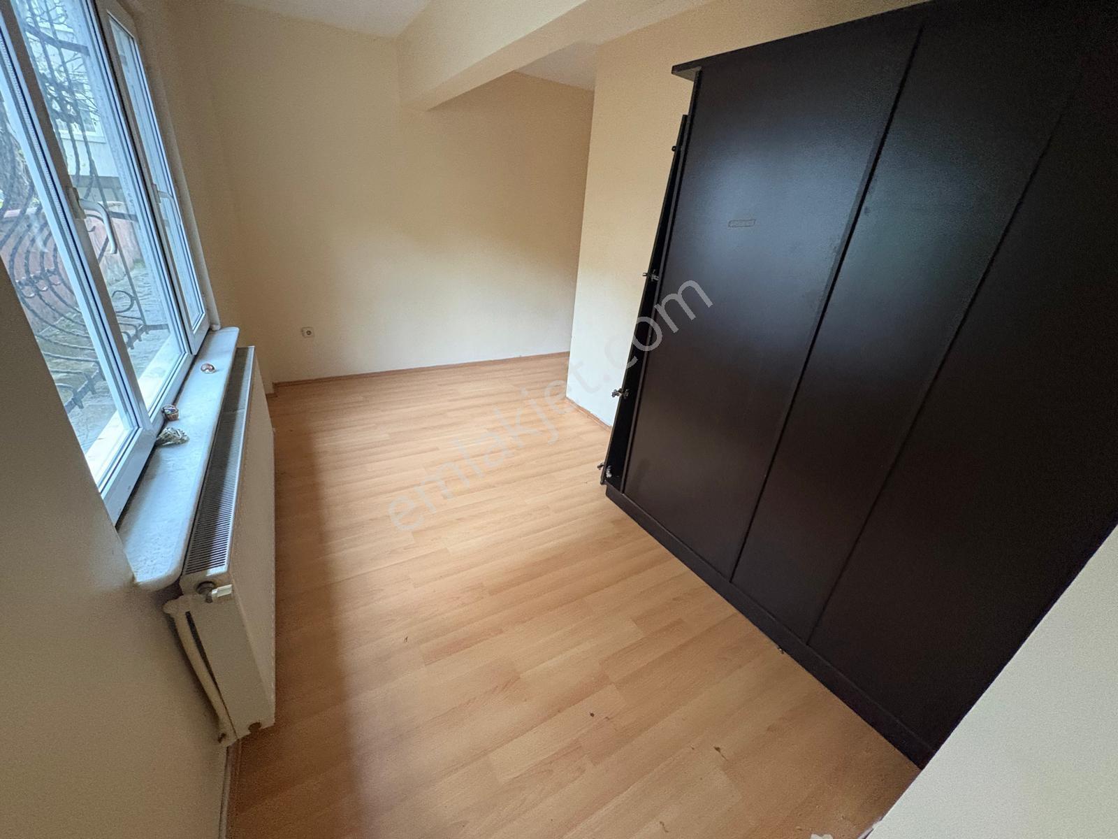 Topselvi Mah Balkonlu Ferah Geniş M2'li 3+1 Satılık Daire - Görsel 9