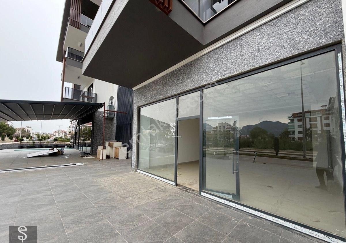 Alanya Oba Hastane Cafeler Caddesinde Kiralık 145m2 Geniş Dükkan - Görsel 12