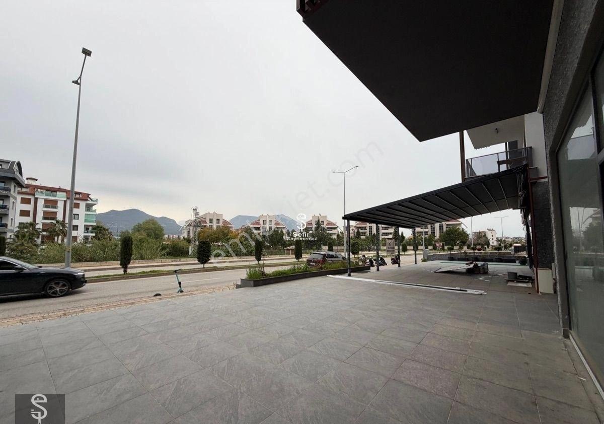 Alanya Oba Hastane Cafeler Caddesinde Kiralık 145m2 Geniş Dükkan - Görsel 10