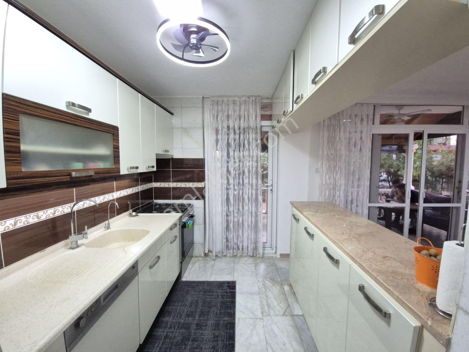 Umas Solution'dan Geniş Bahçeli - Plaja Çok Yakın 4+1 Villa - Görsel 21