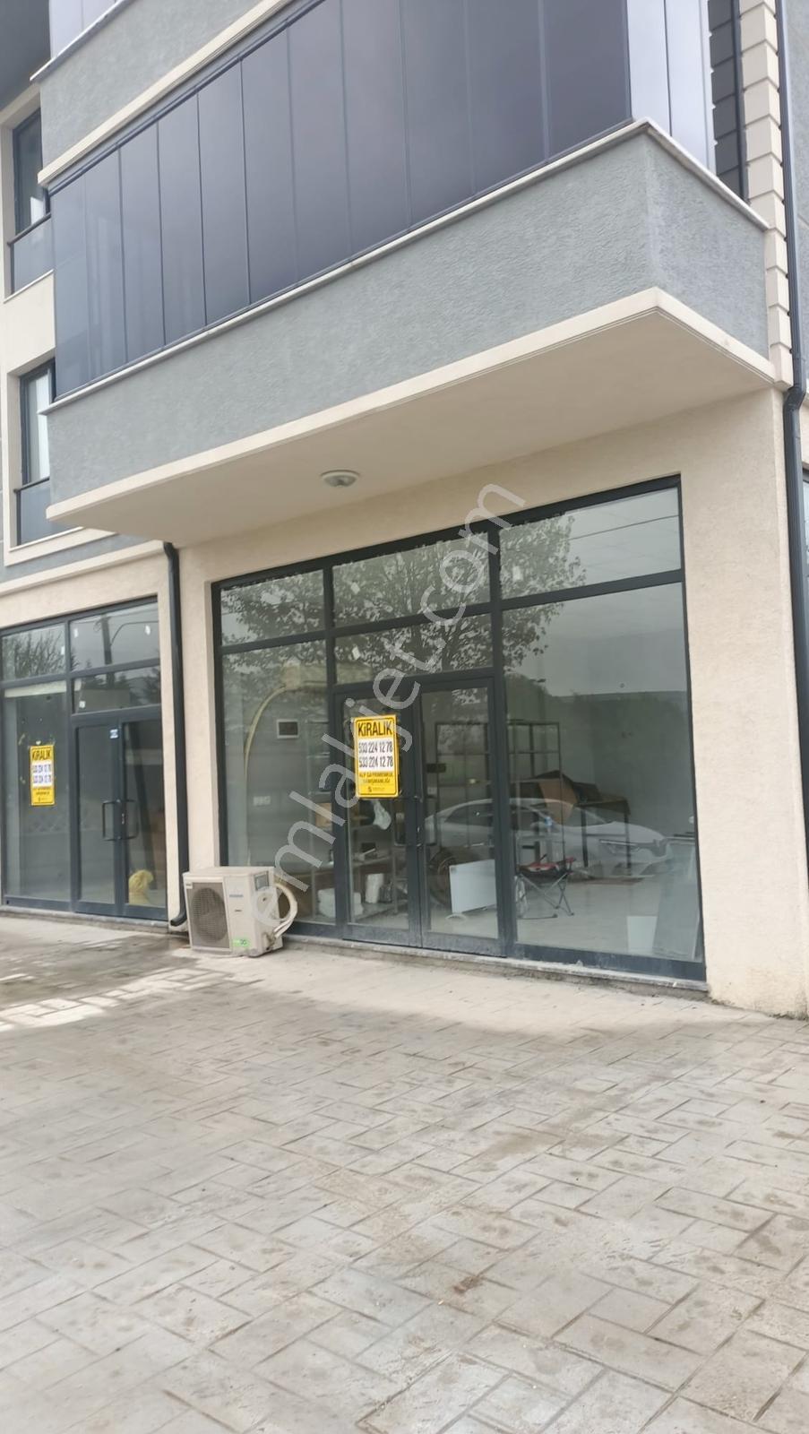 Hanlı Merkezde Kiralık İş Yerleri Depo,ofis,atölye İçin İdeal - Görsel 4