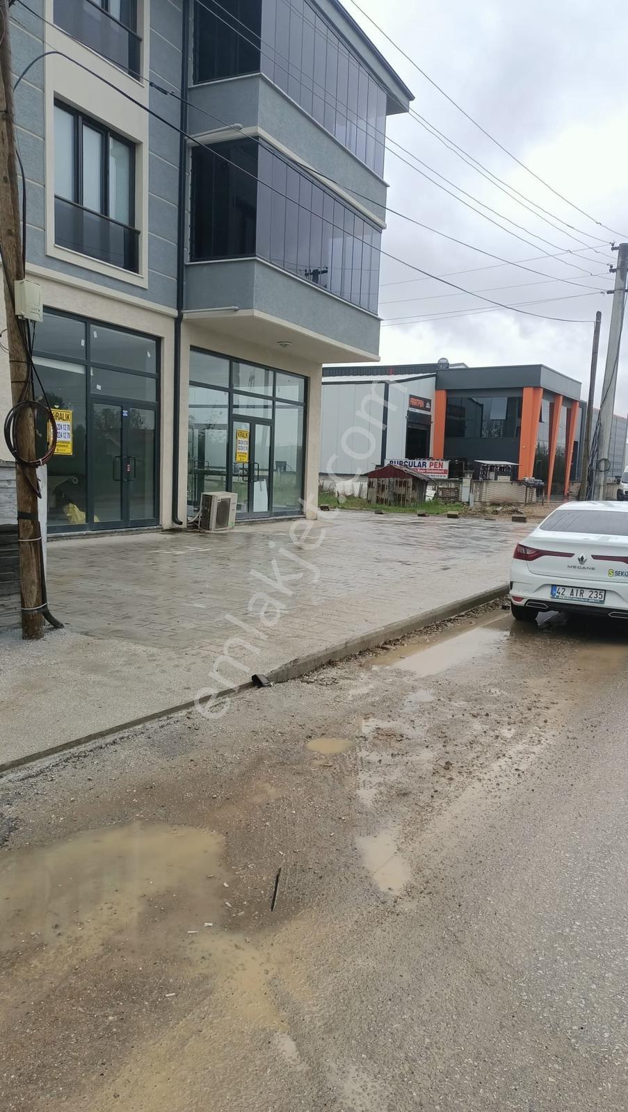 Hanlı Merkezde Kiralık İş Yerleri Depo,ofis,atölye İçin İdeal - Görsel 7