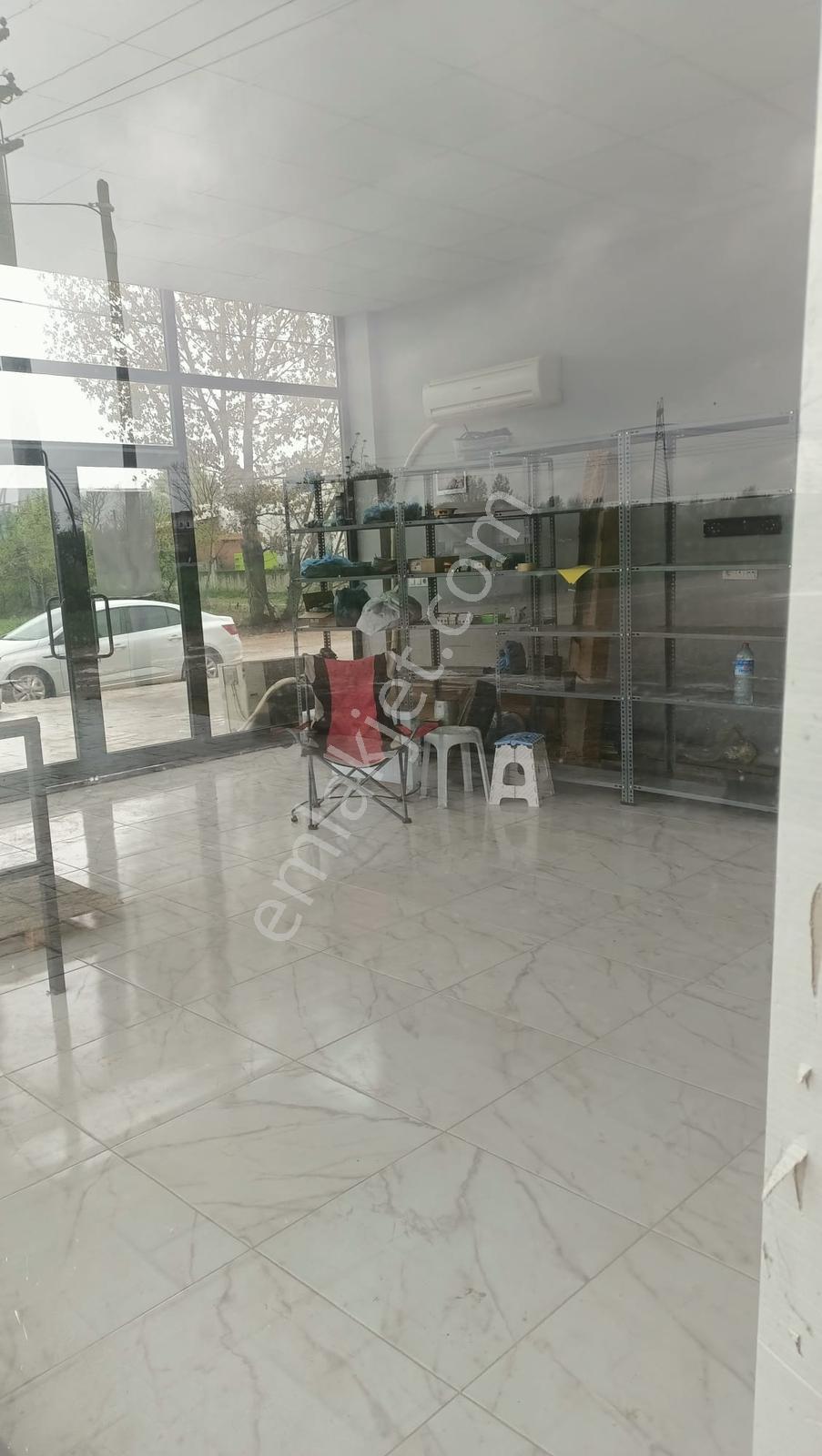 Hanlı Merkezde Kiralık İş Yerleri Depo,ofis,atölye İçin İdeal - Görsel 6