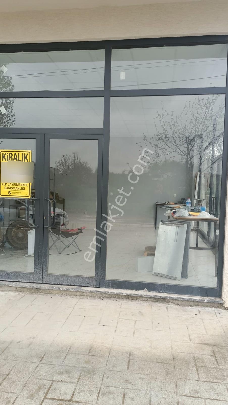 Hanlı Merkezde Kiralık İş Yerleri Depo,ofis,atölye İçin İdeal - Görsel 3