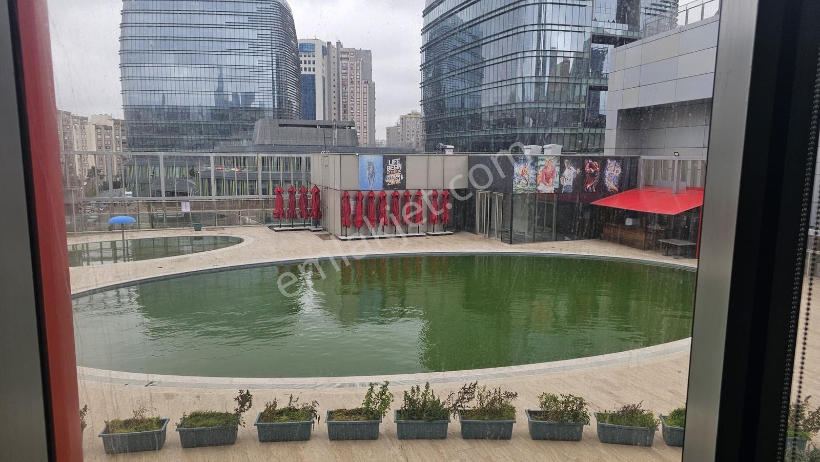 Metropol İstanbul'un Ticari Ve Avm Katında +kdv Şık Ofis - Görsel 11