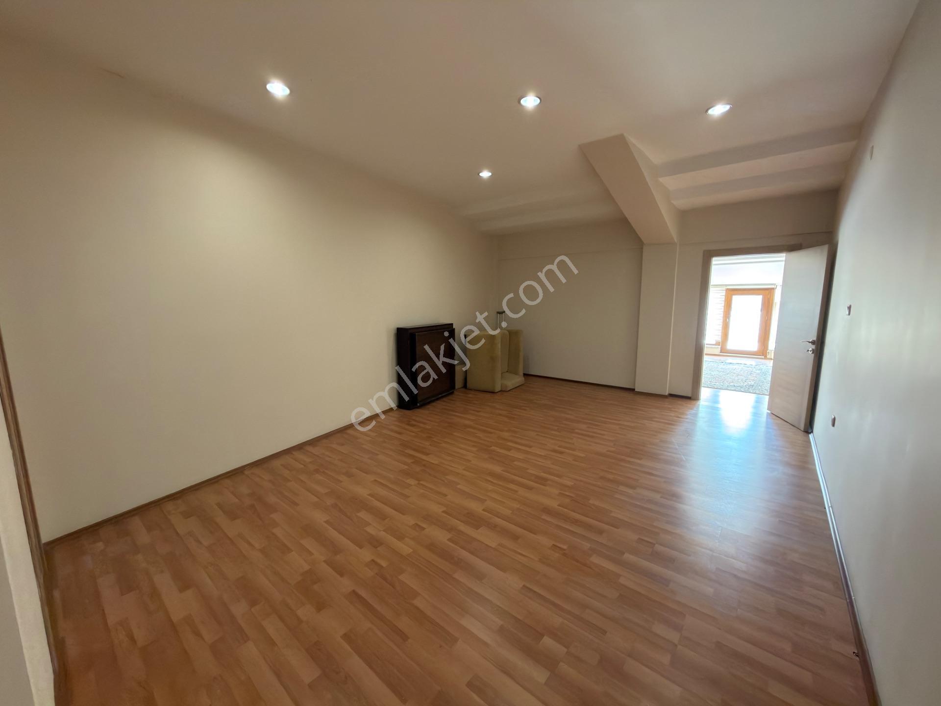 Bağcılar Bağlar Mahallesinde Kiralık İşyeri Katları - Görsel 10