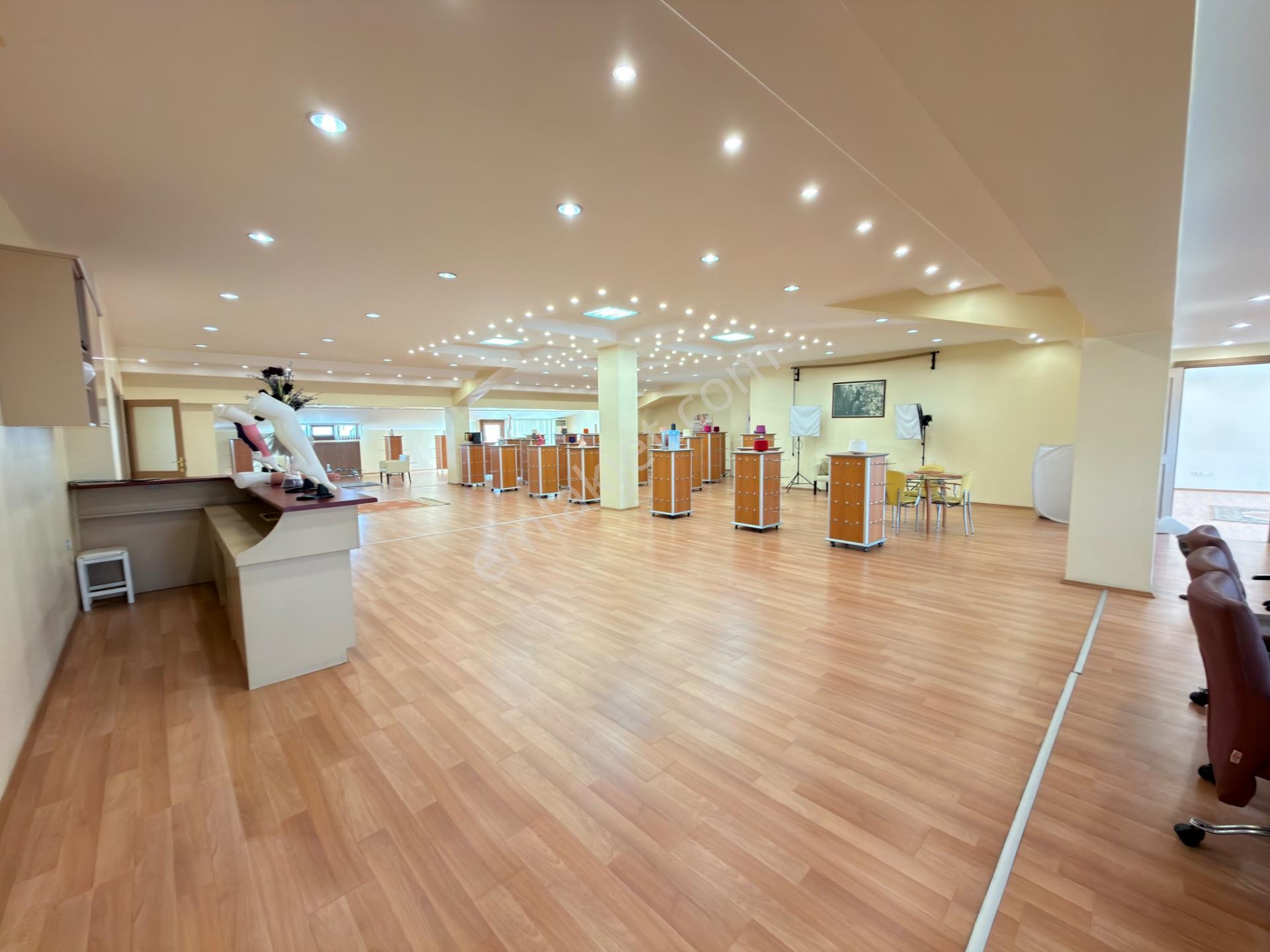 Bağcılar Bağlar Mahallesinde Kiralık İşyeri Katları - Görsel 5