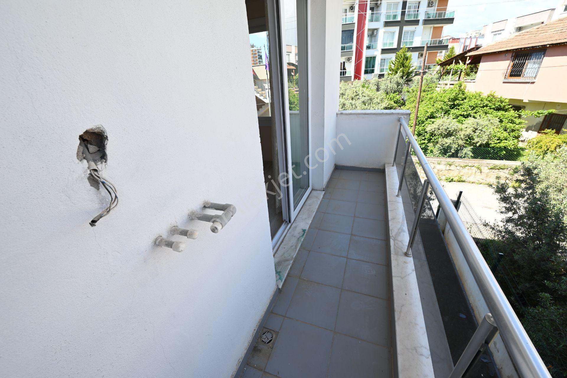 Üstünkent'ten Çiftlikköy'ün Merkezinde Satılık Geniş 2+1 Daire - Görsel 20