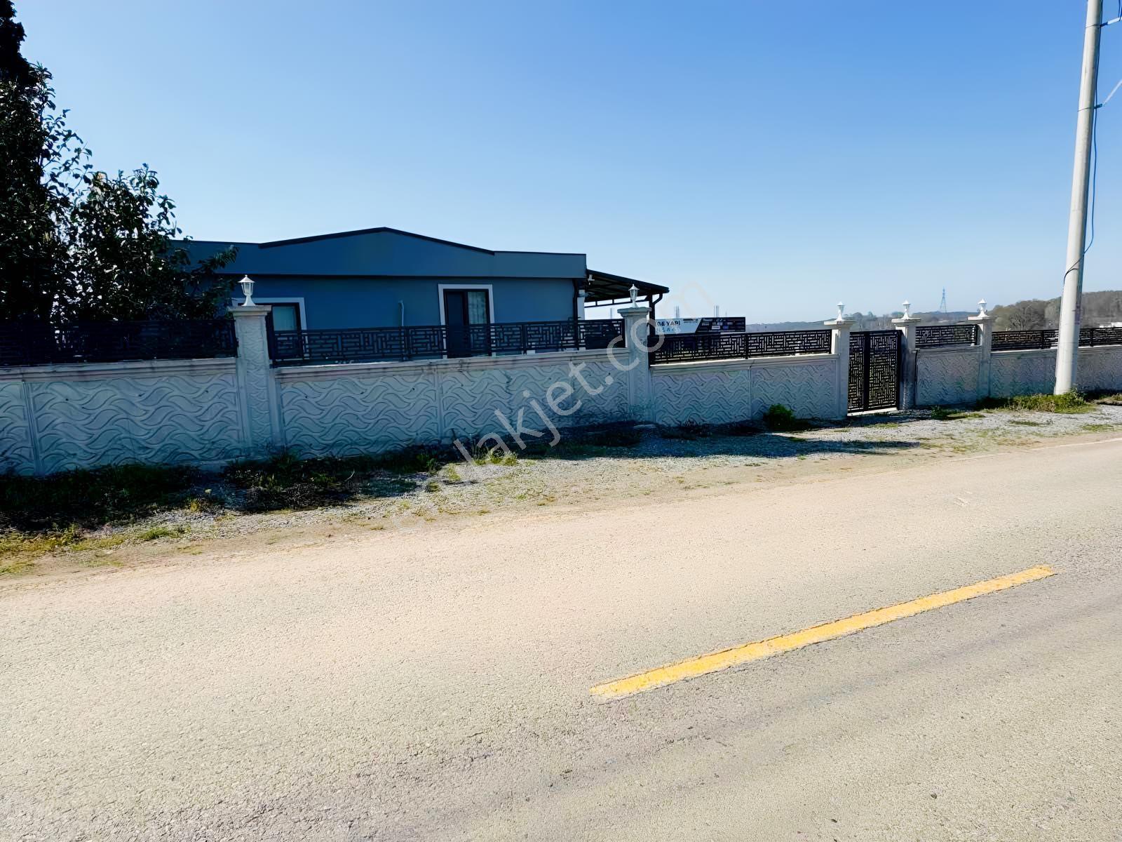 Hem Köy Hayatı Hem Şehir Konforu Arsa İçerisinde Komple Mülk - Görsel 23