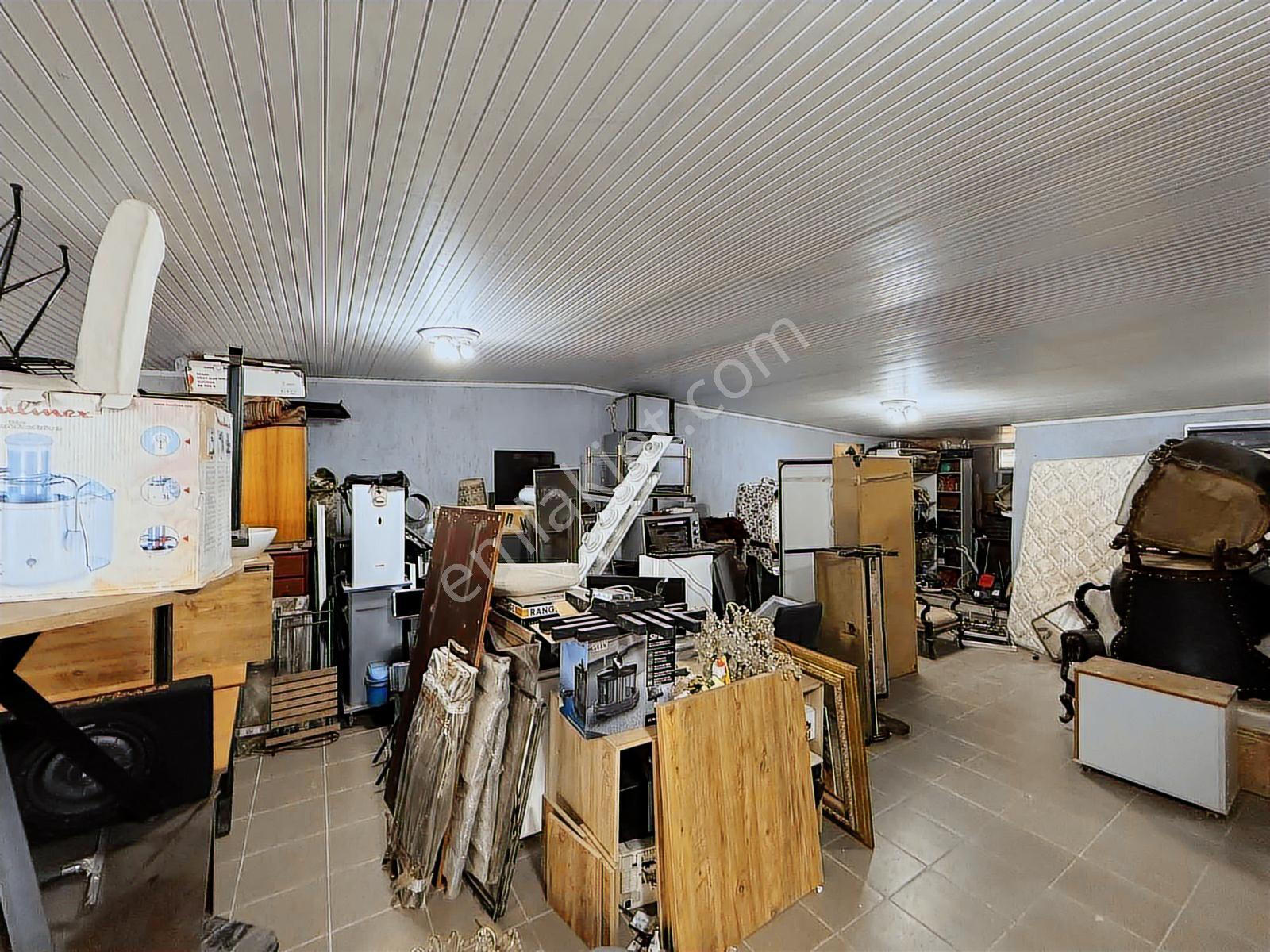 Bayraklı Gümüşpala Çarşı İçinde 80 M2 Kiralık İşyeri - Görsel 11